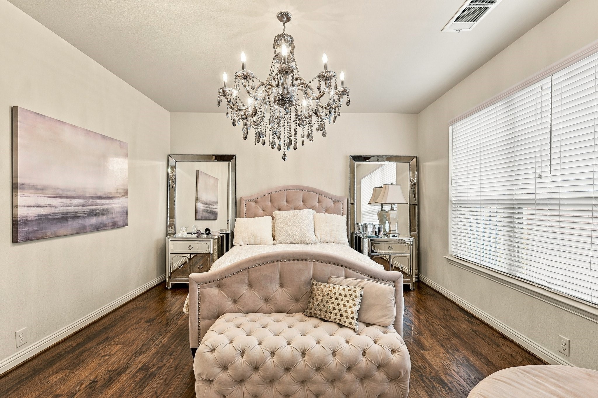 2600 Gateway Court