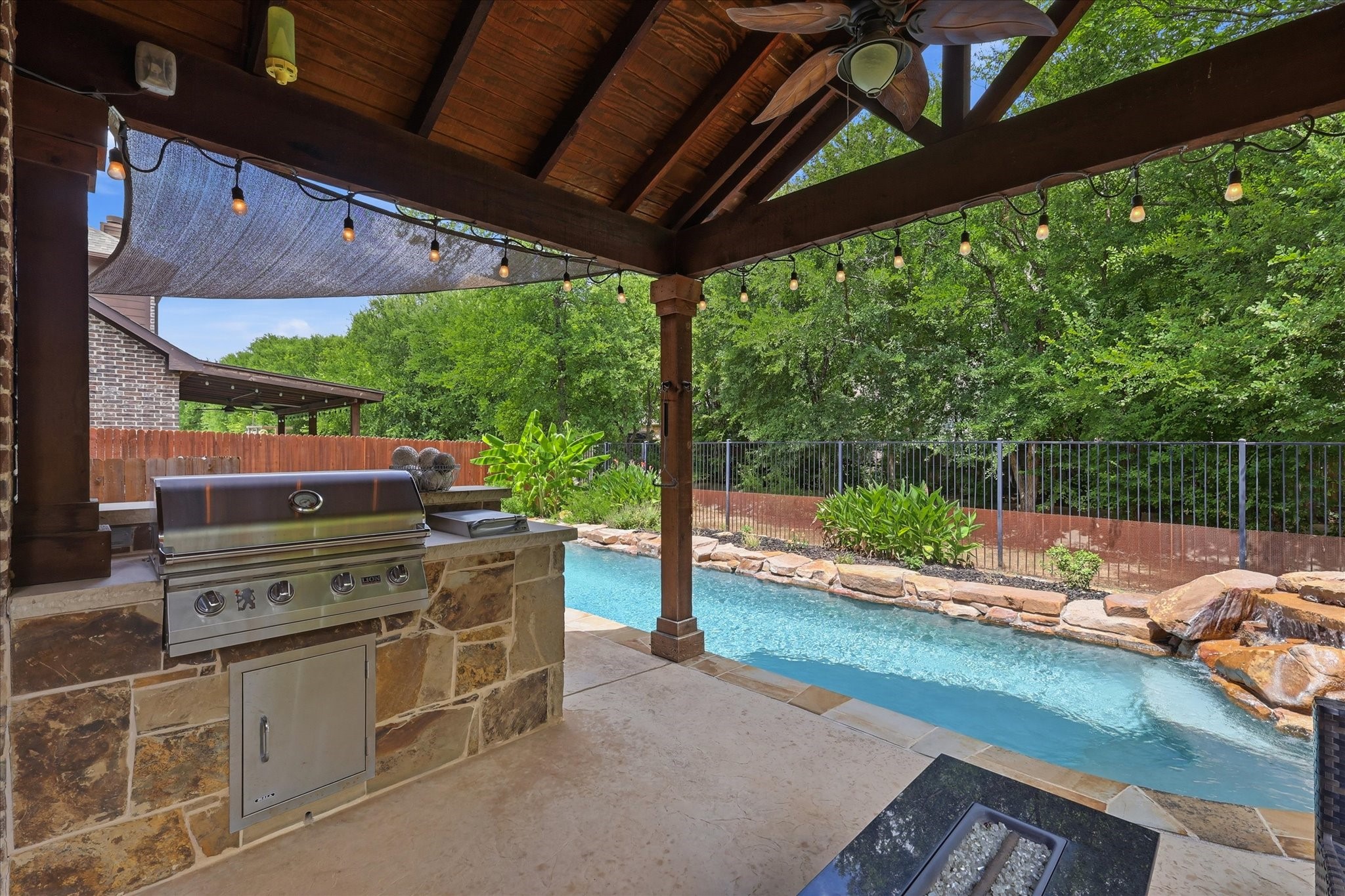 2600 Gateway Court