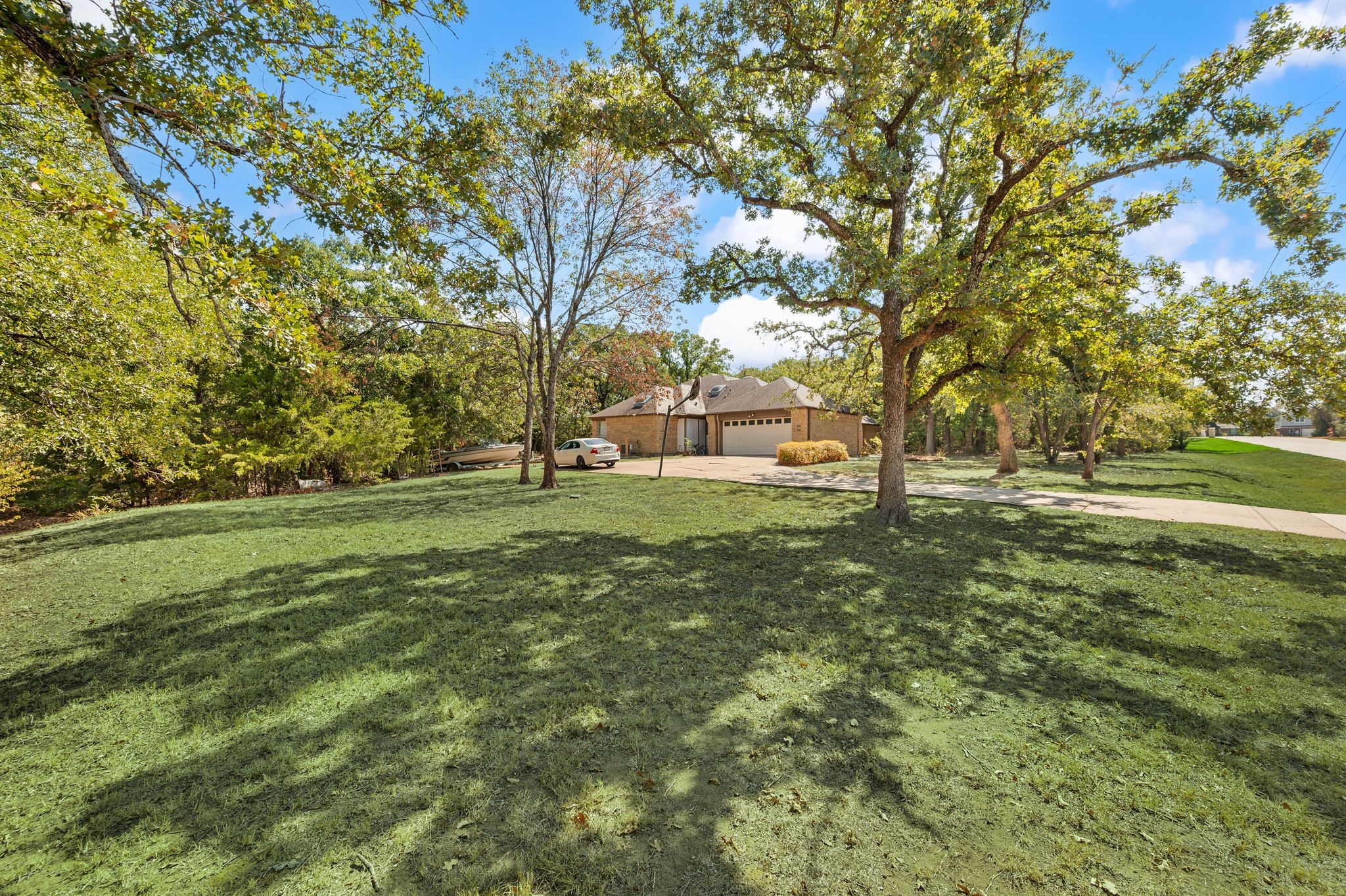 1653 creekside Drive