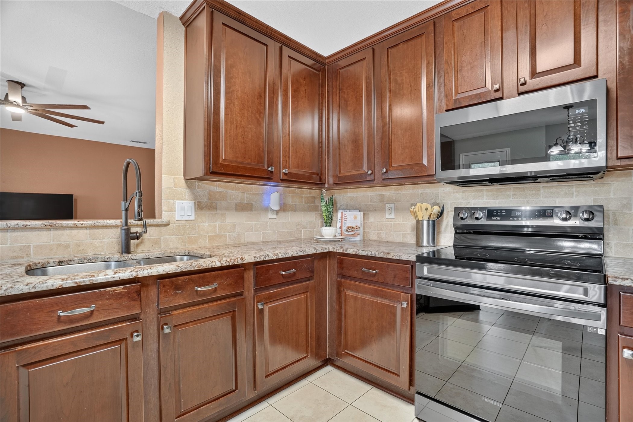 6608 Silver Oak Lane