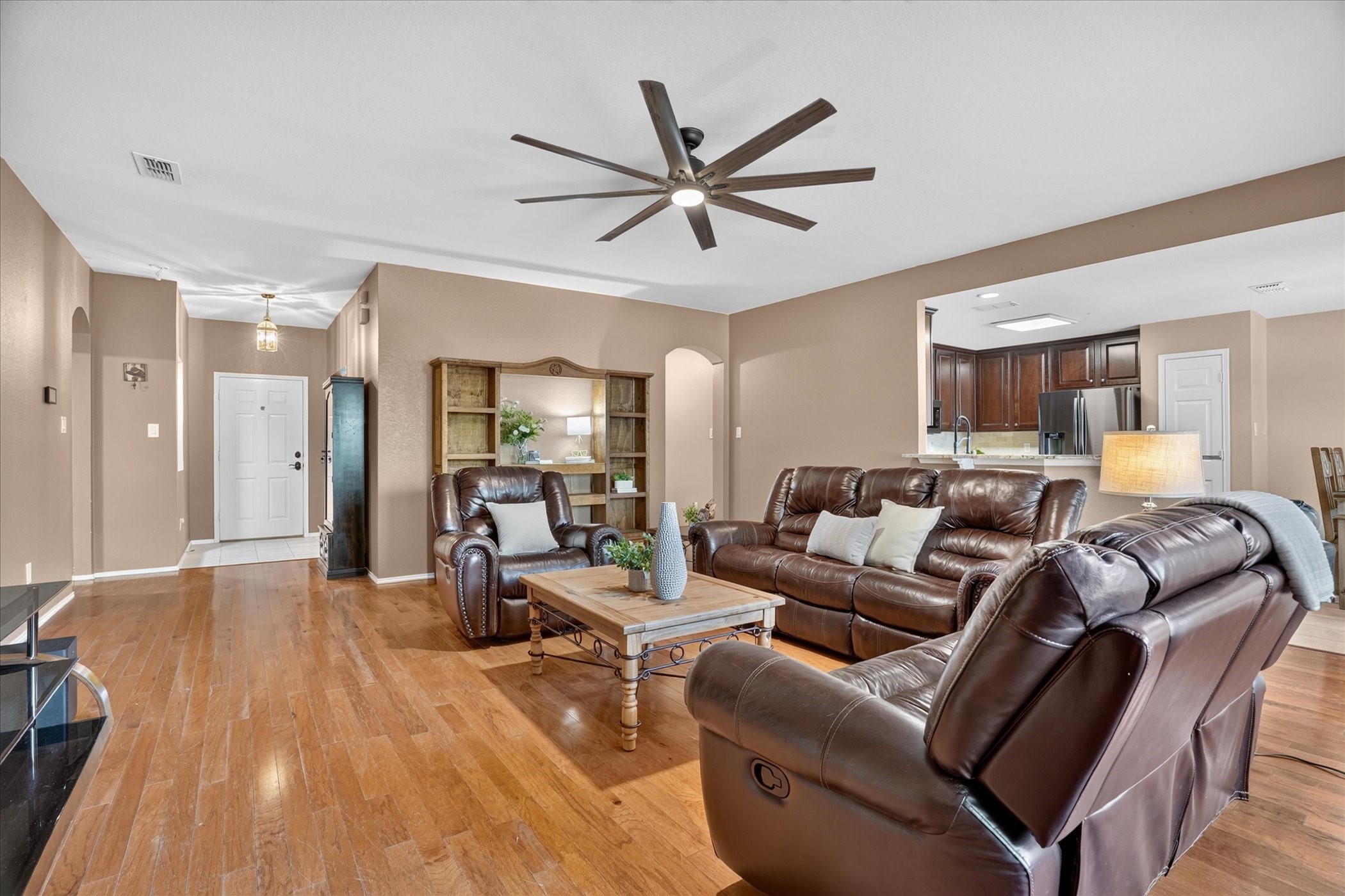 6608 Silver Oak Lane