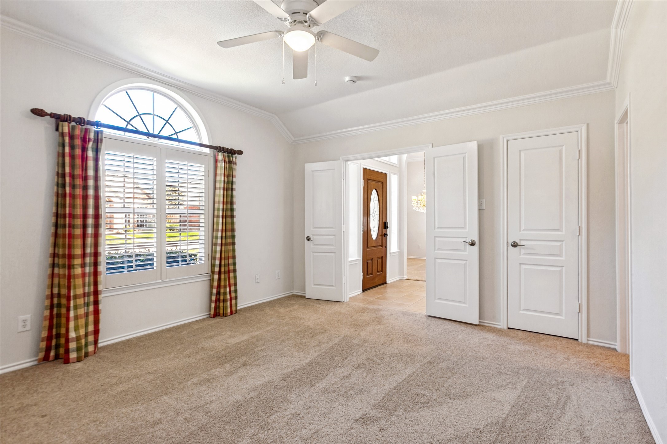 616 Sunningdale