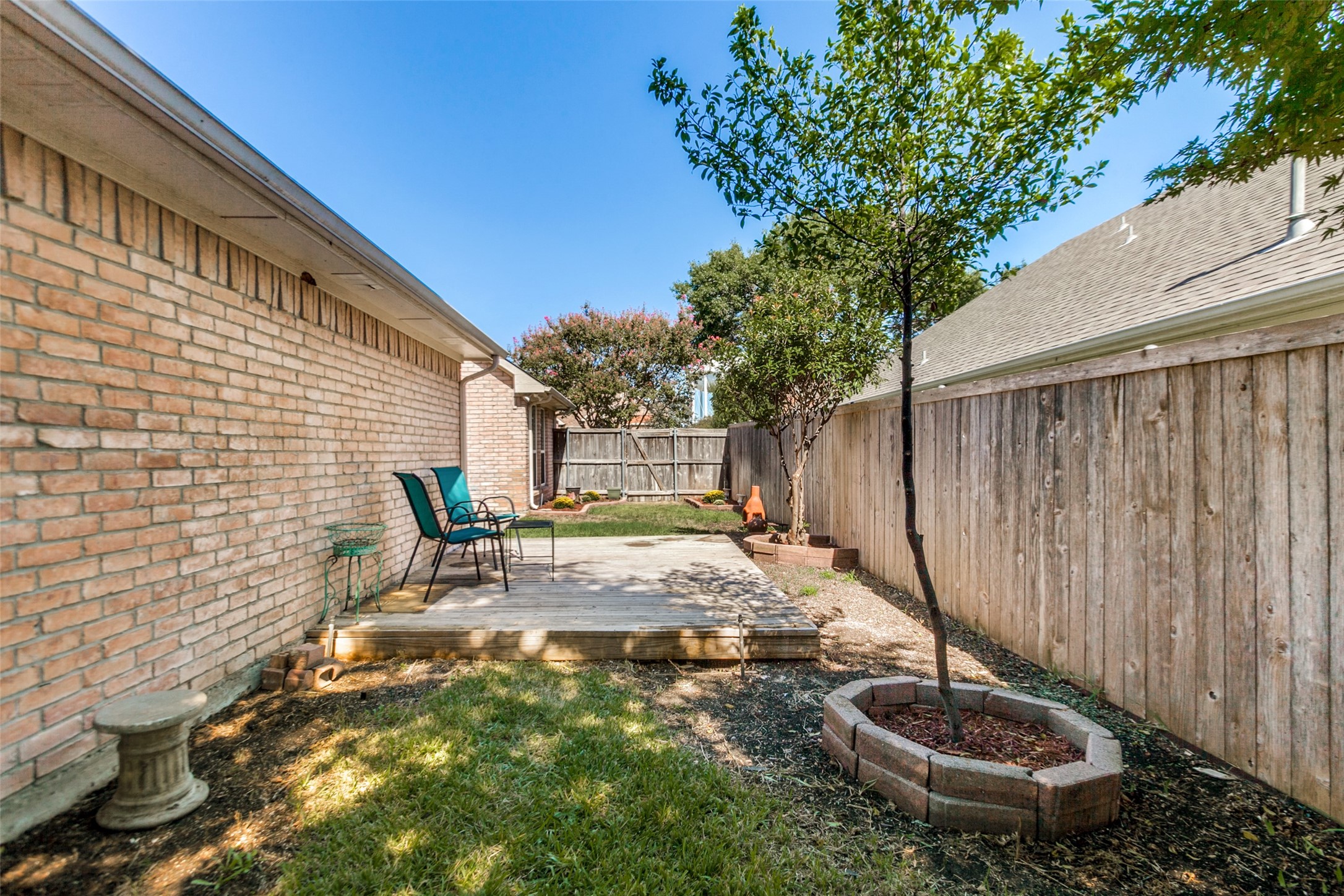 616 Sunningdale