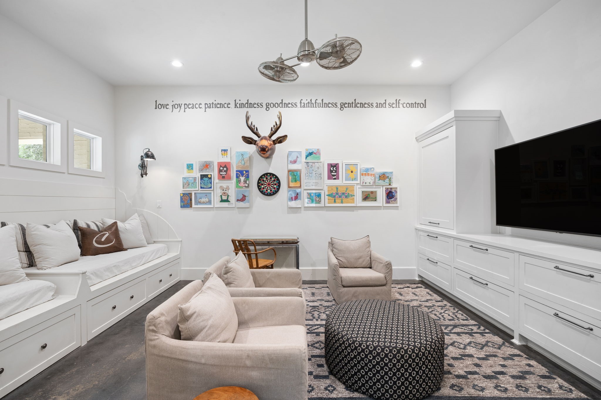 1255 Bolton Court