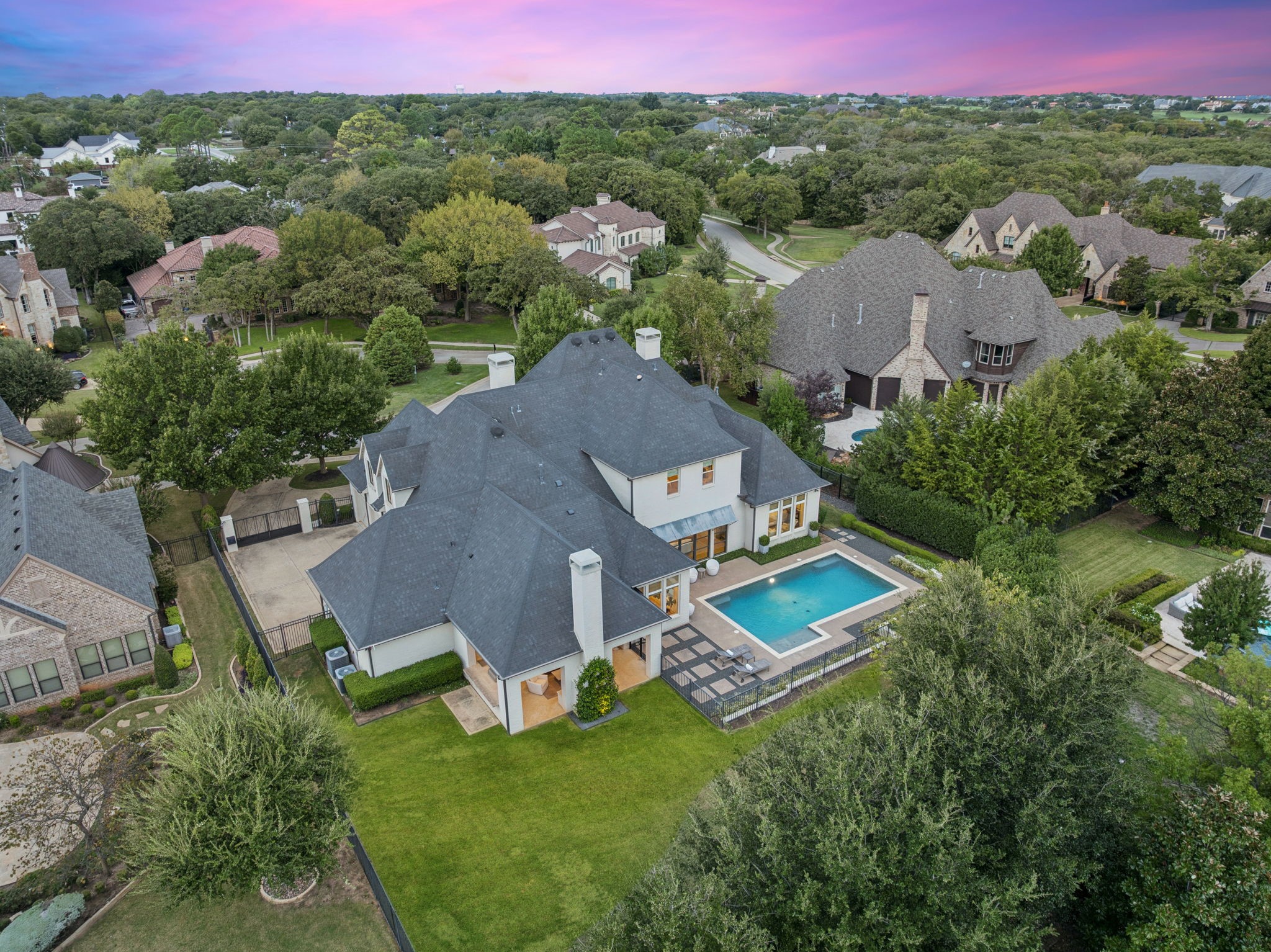 1255 Bolton Court