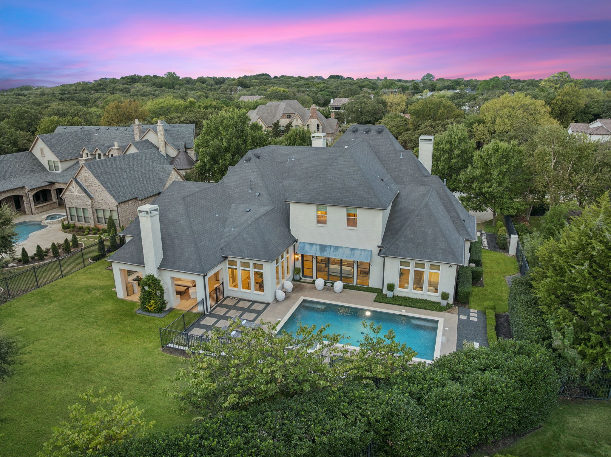 1255 Bolton Court