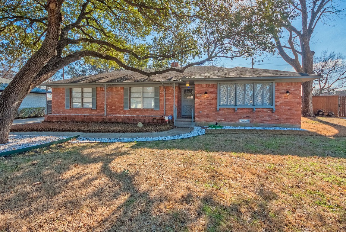6102 Town Hill Lane