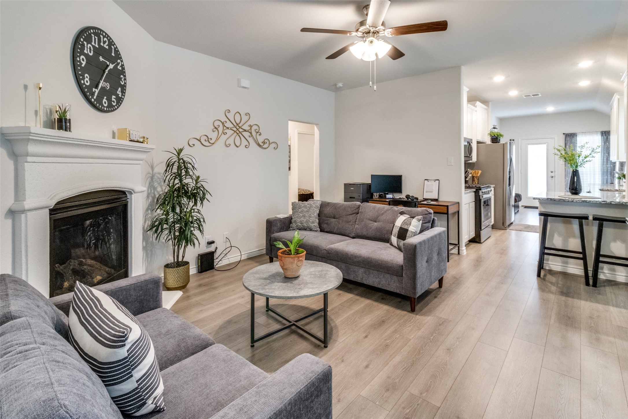 2156 Hobby Drive
