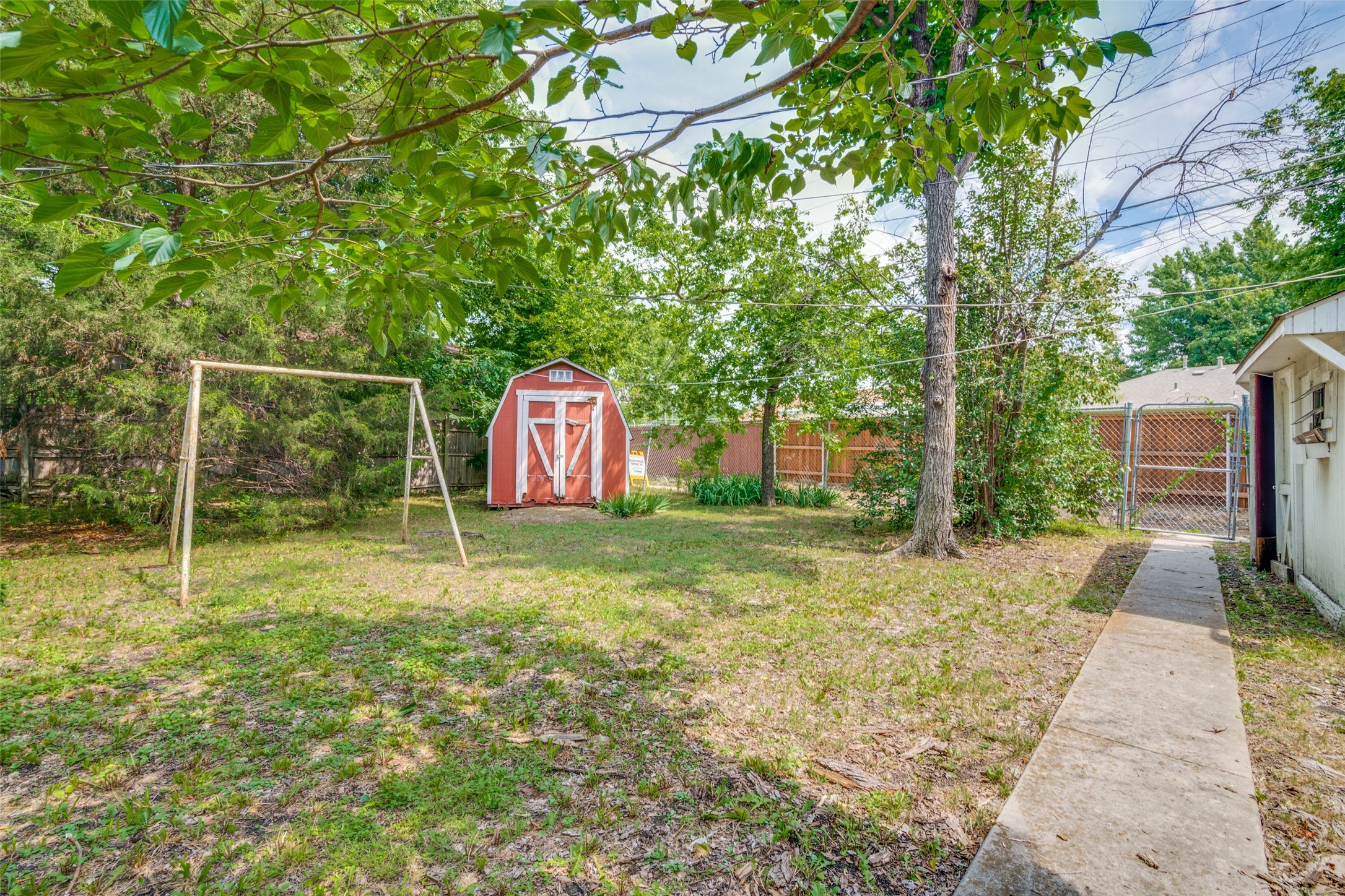 2366 Highwood Drive