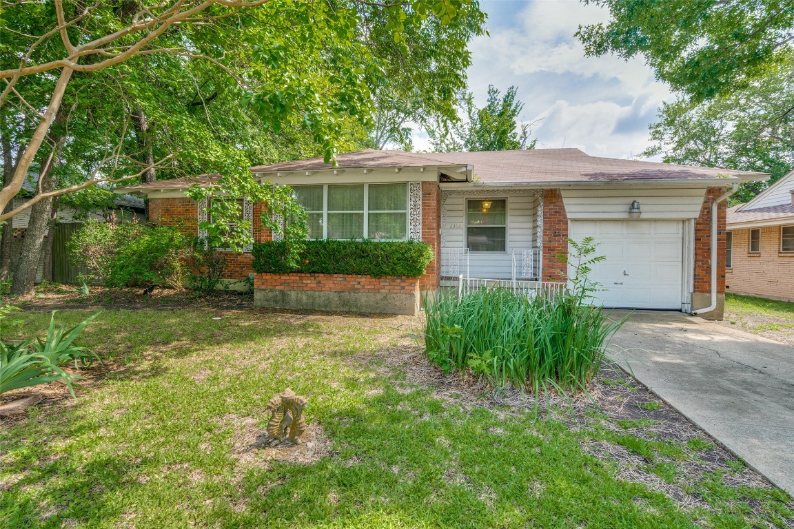 2366 Highwood Drive