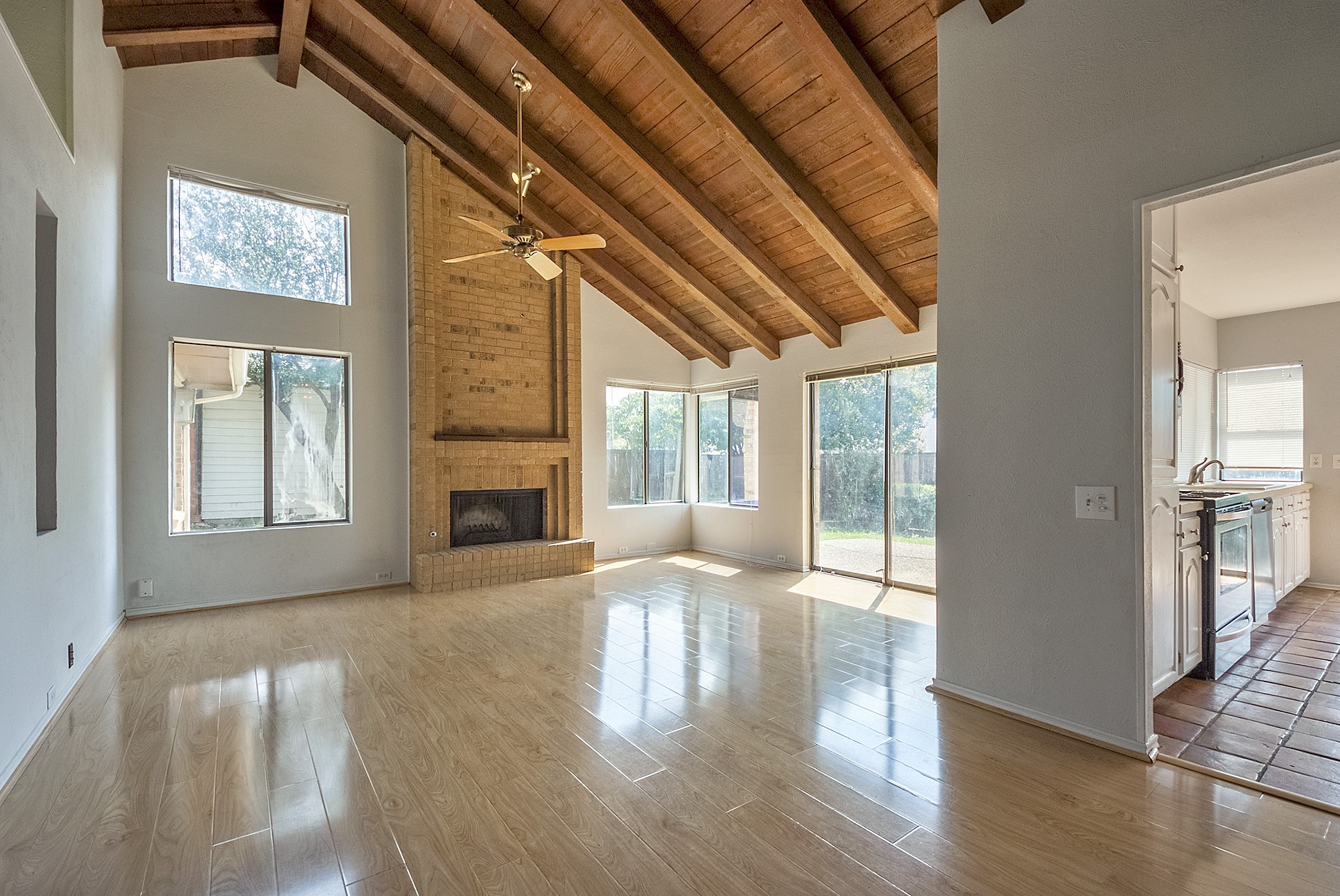 5826 Smoke Glass Trail