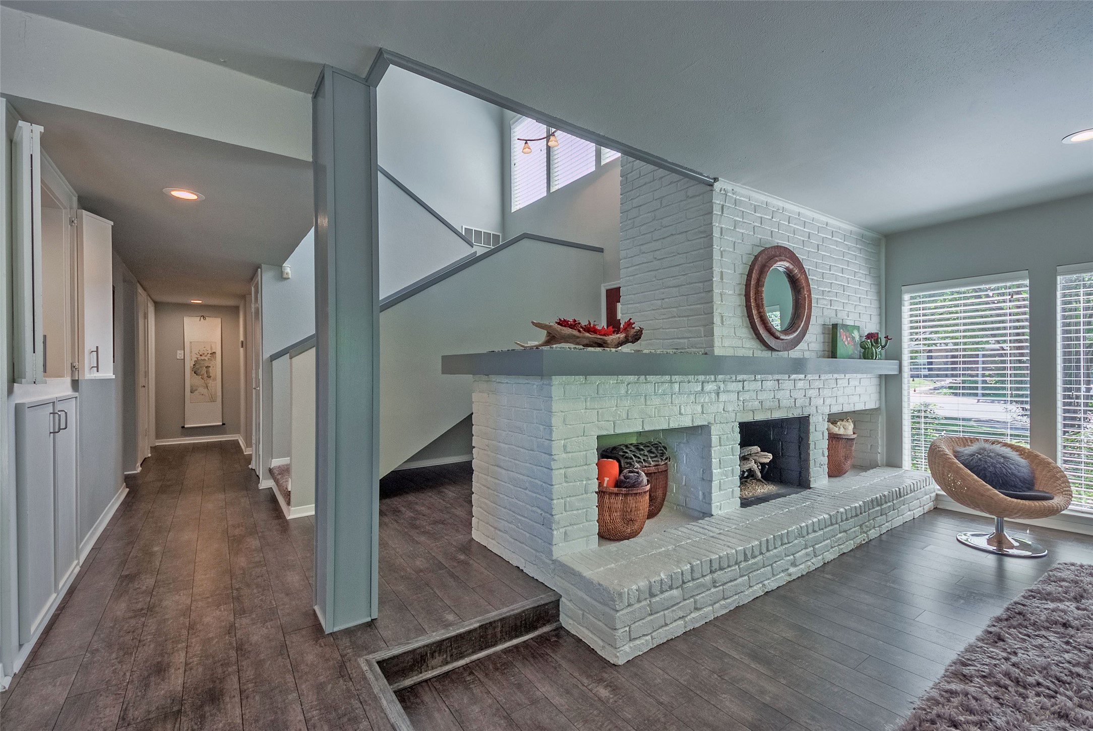 9401 Summerhill Lane