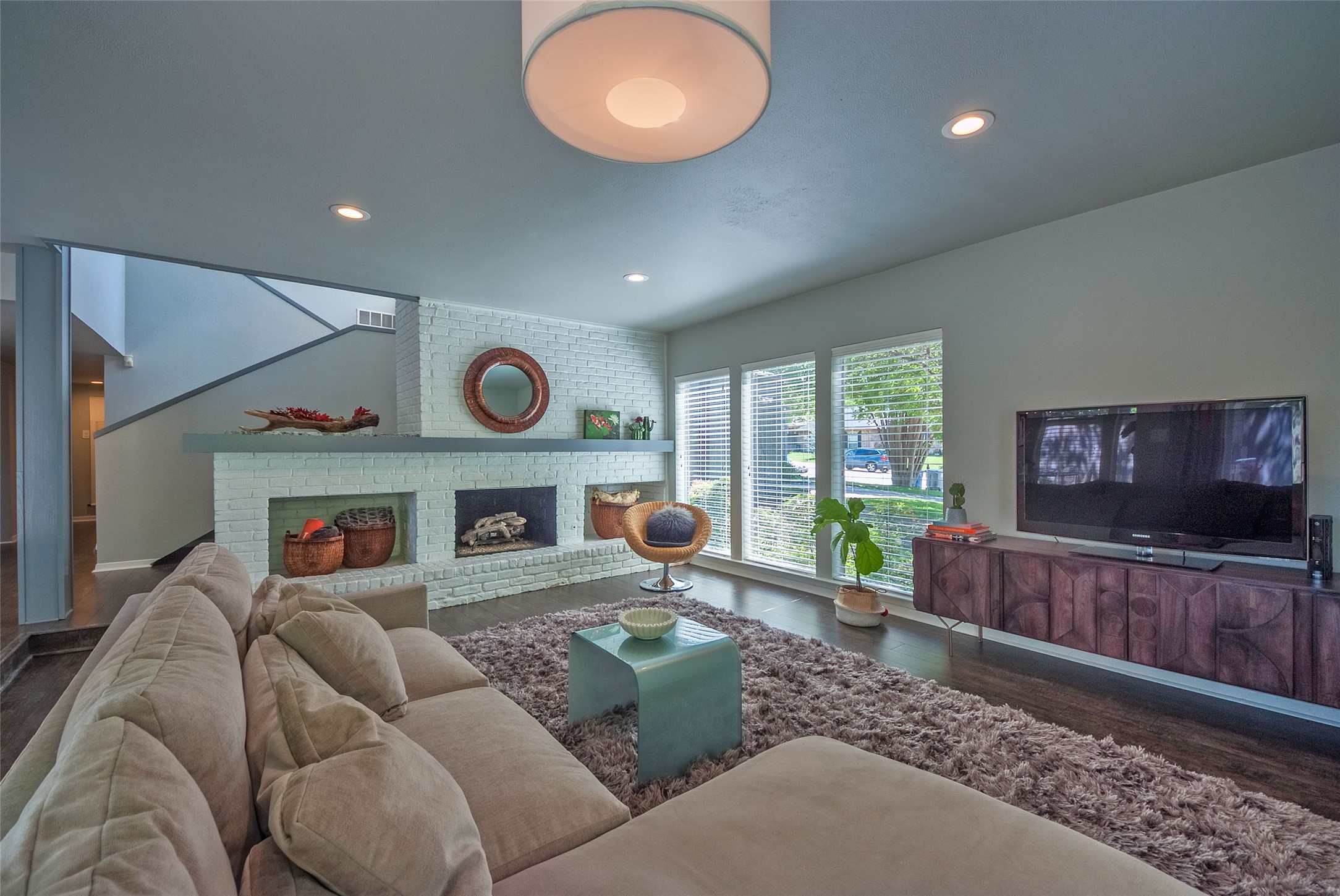 9401 Summerhill Lane