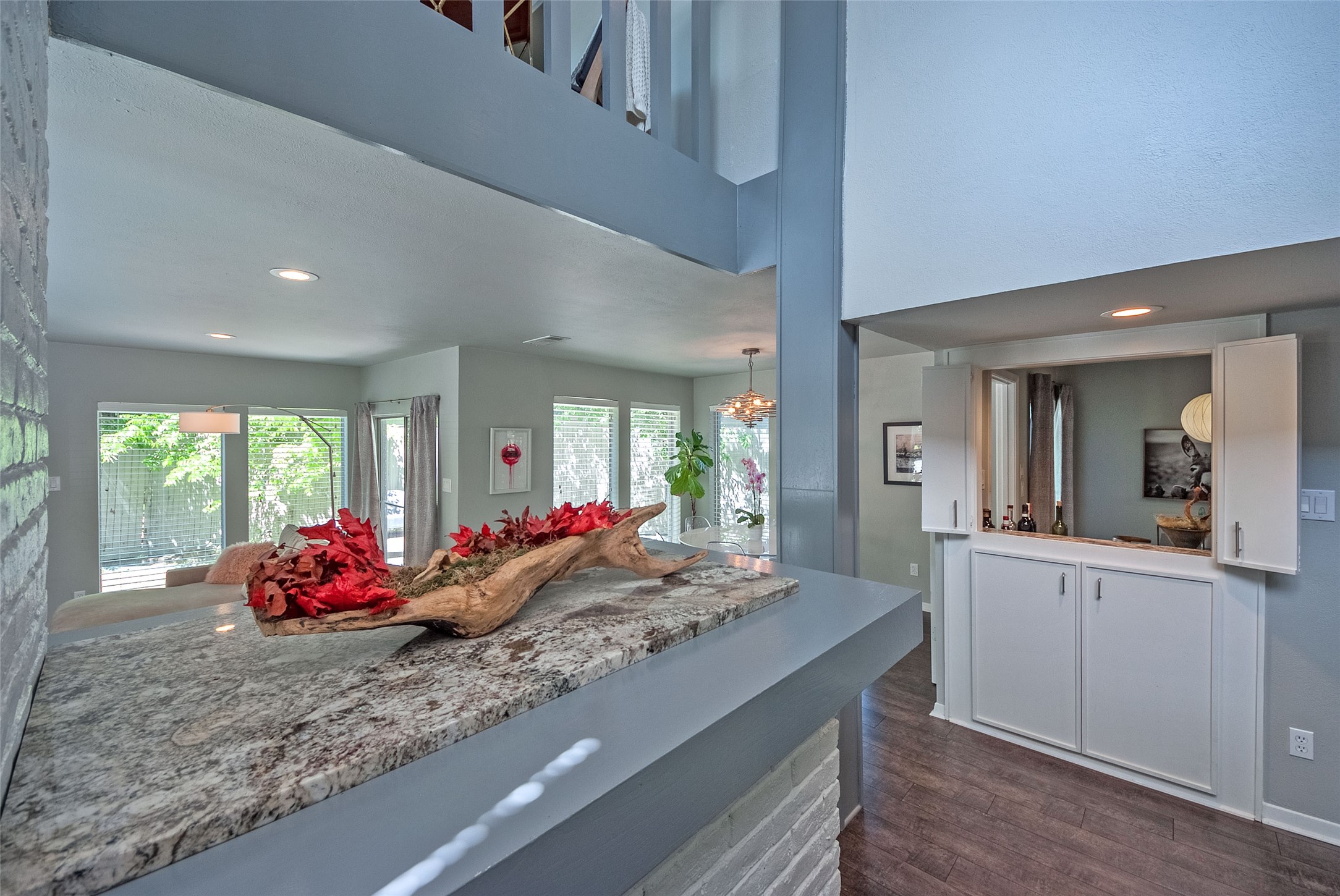9401 Summerhill Lane
