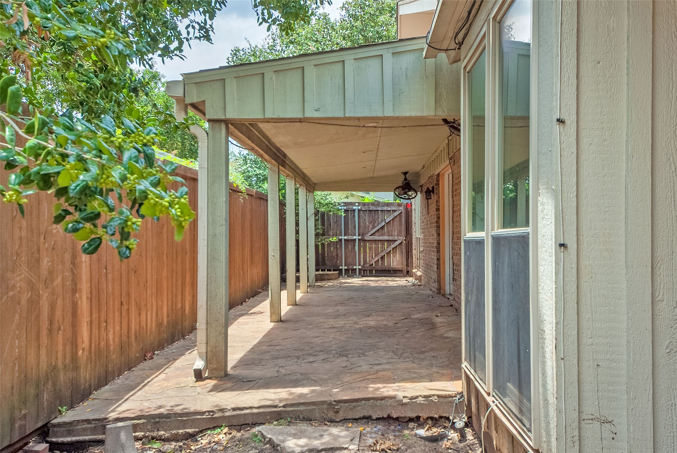 9832 Crest Meadow Drive