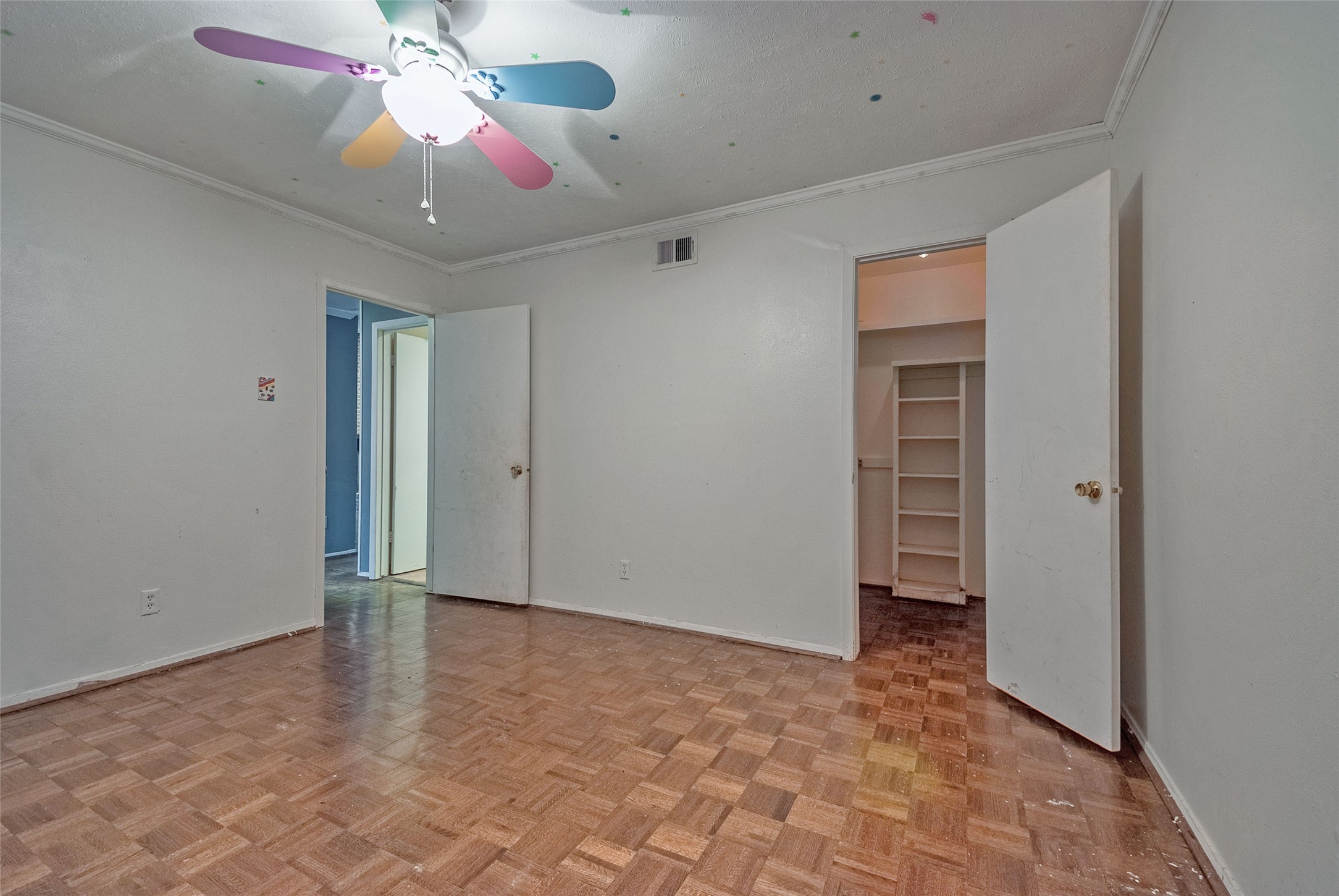 9832 Crest Meadow Drive