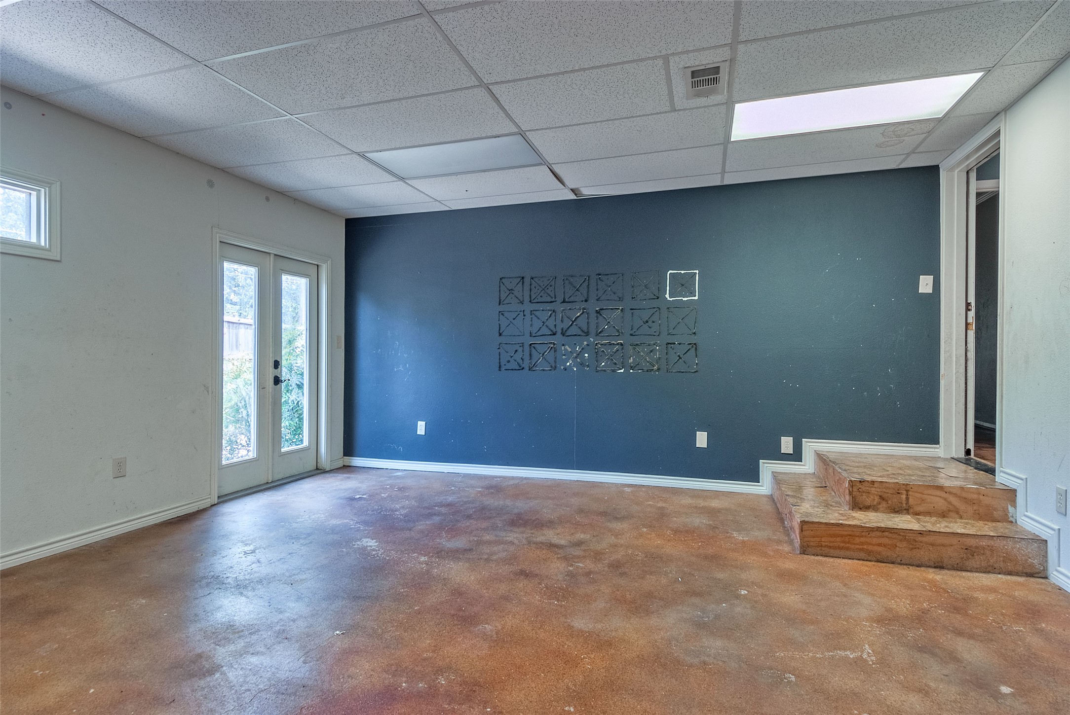 9832 Crest Meadow Drive