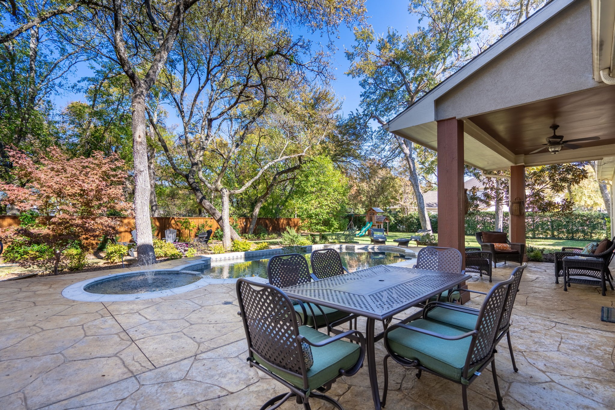 1140 Benton Woods Drive