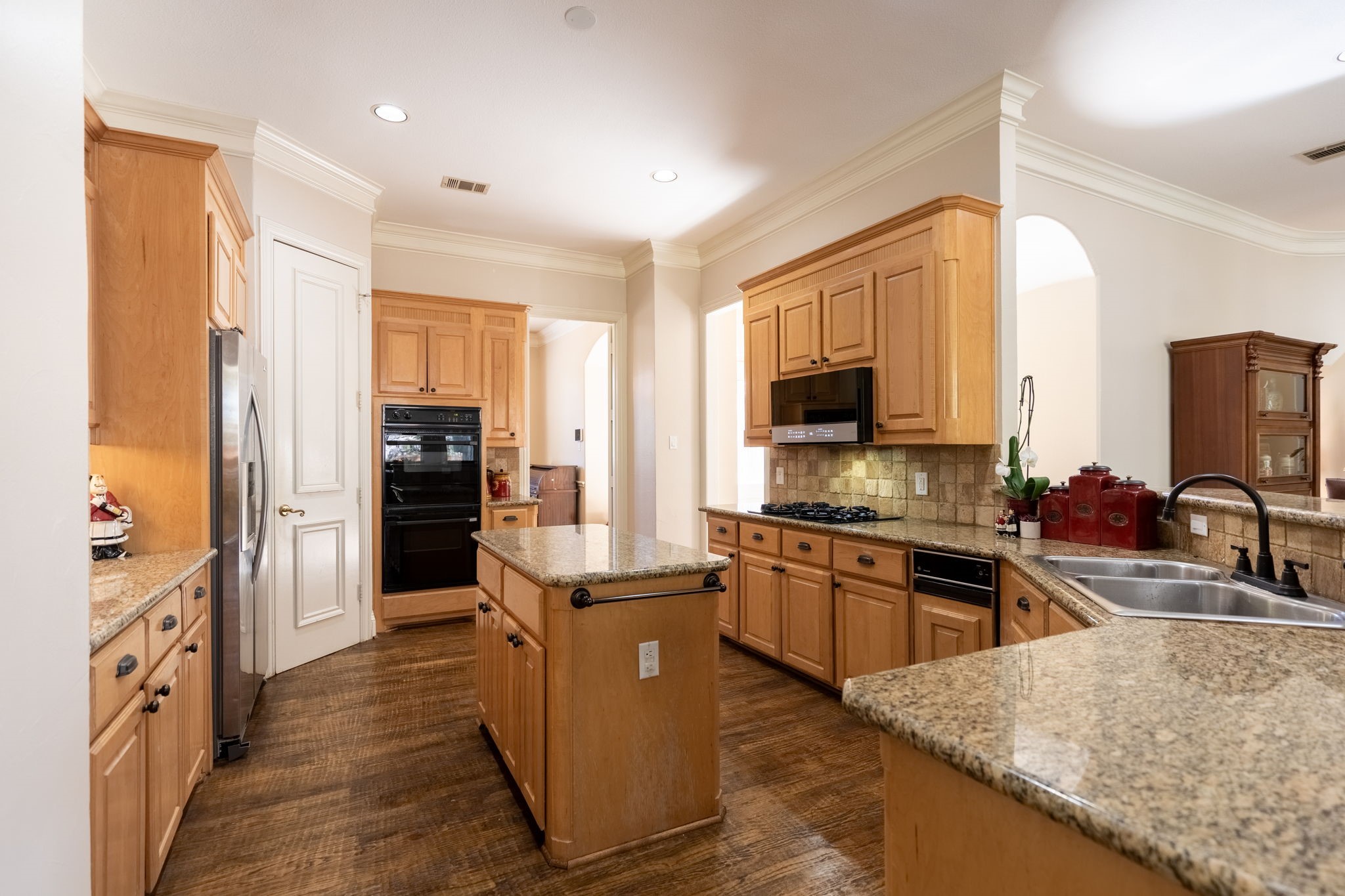 1140 Benton Woods Drive