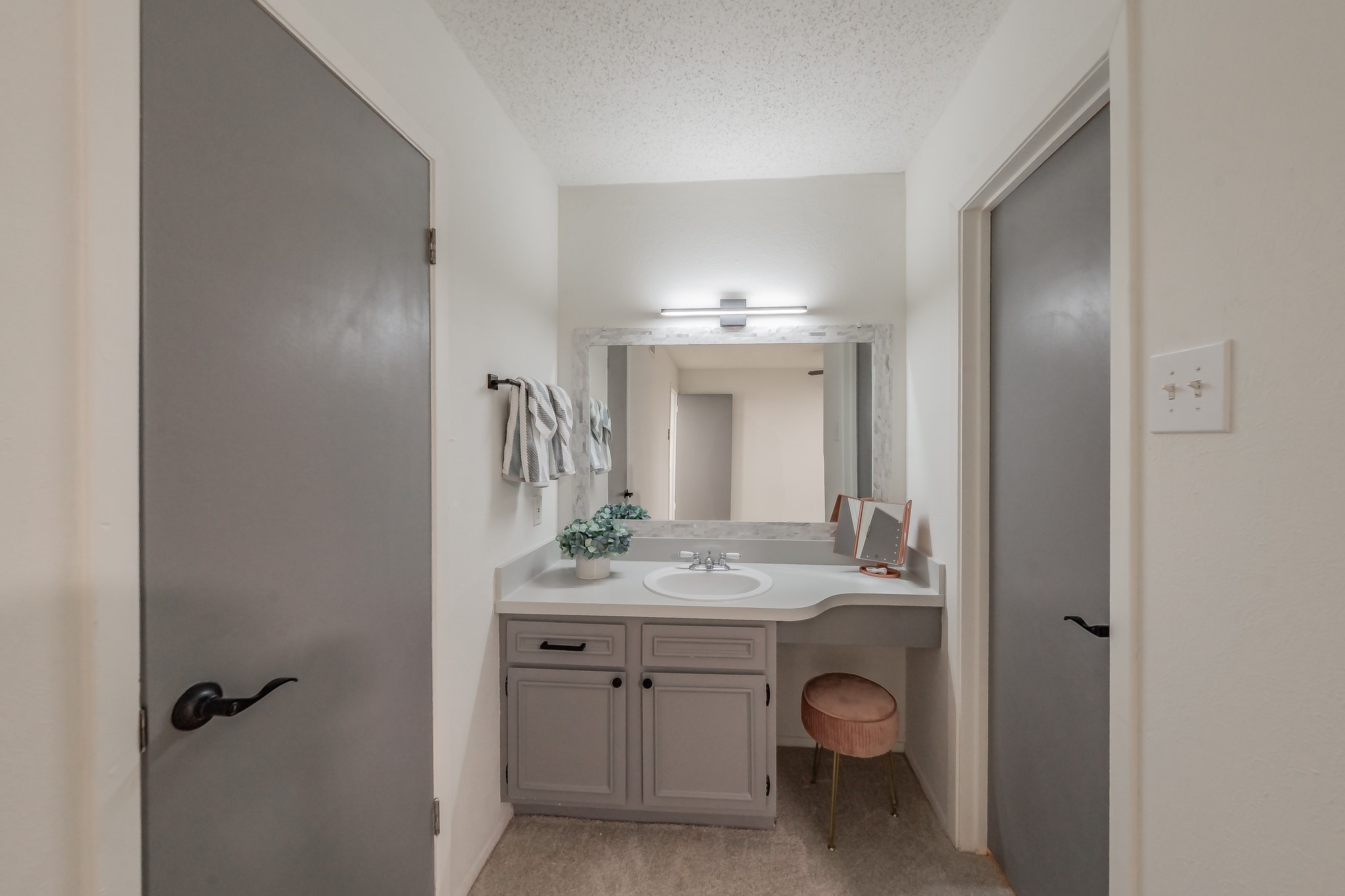 5300 Keller Springs Road 1095