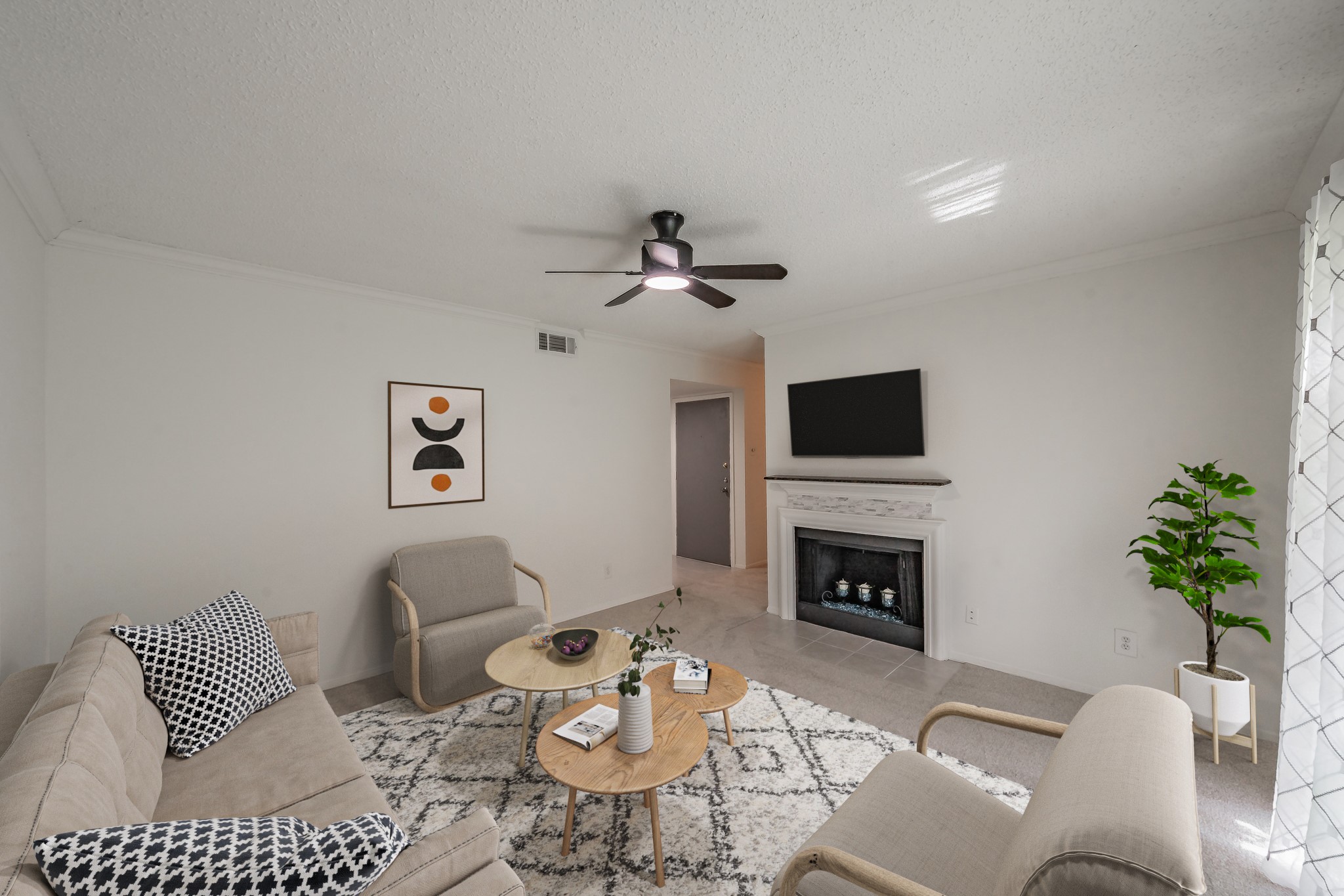 5300 Keller Springs Road 1095