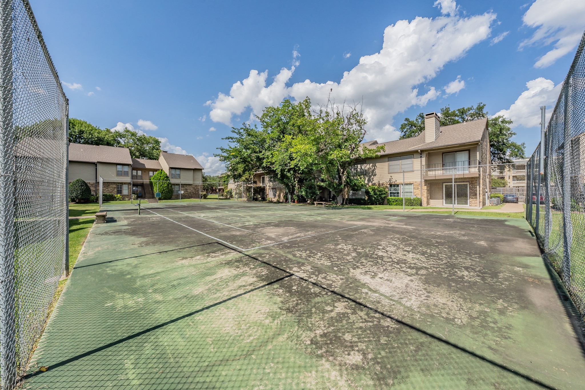 5300 Keller Springs Road 1095