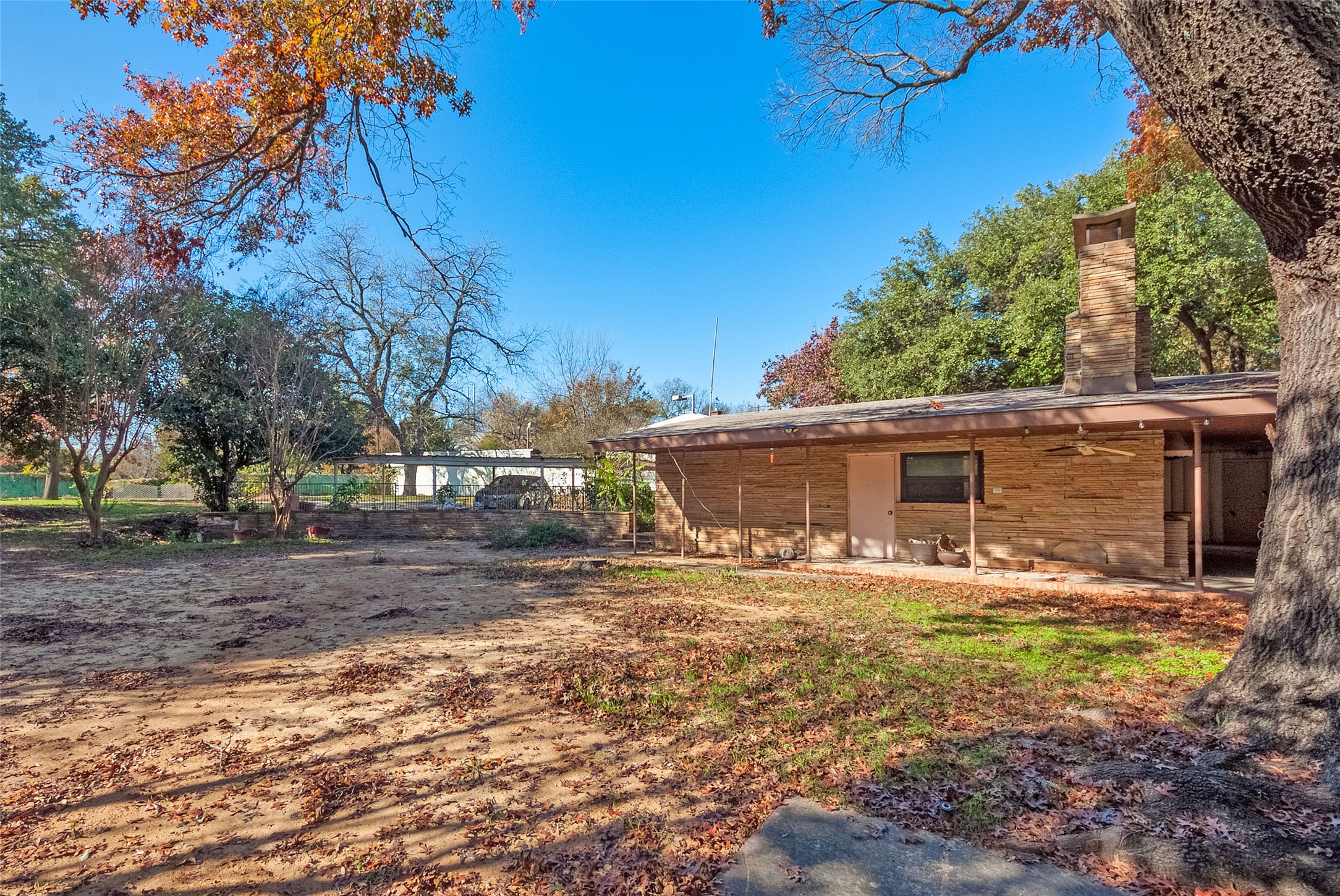 3505 W Lawther Drive