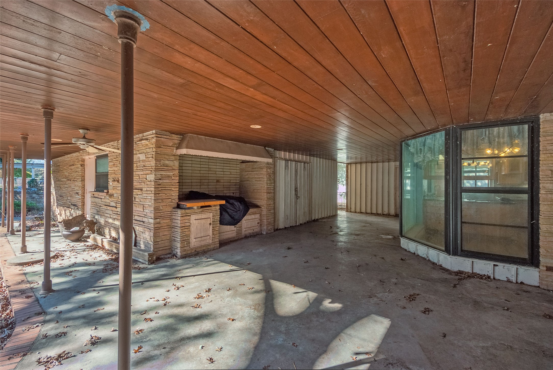 3505 W Lawther Drive