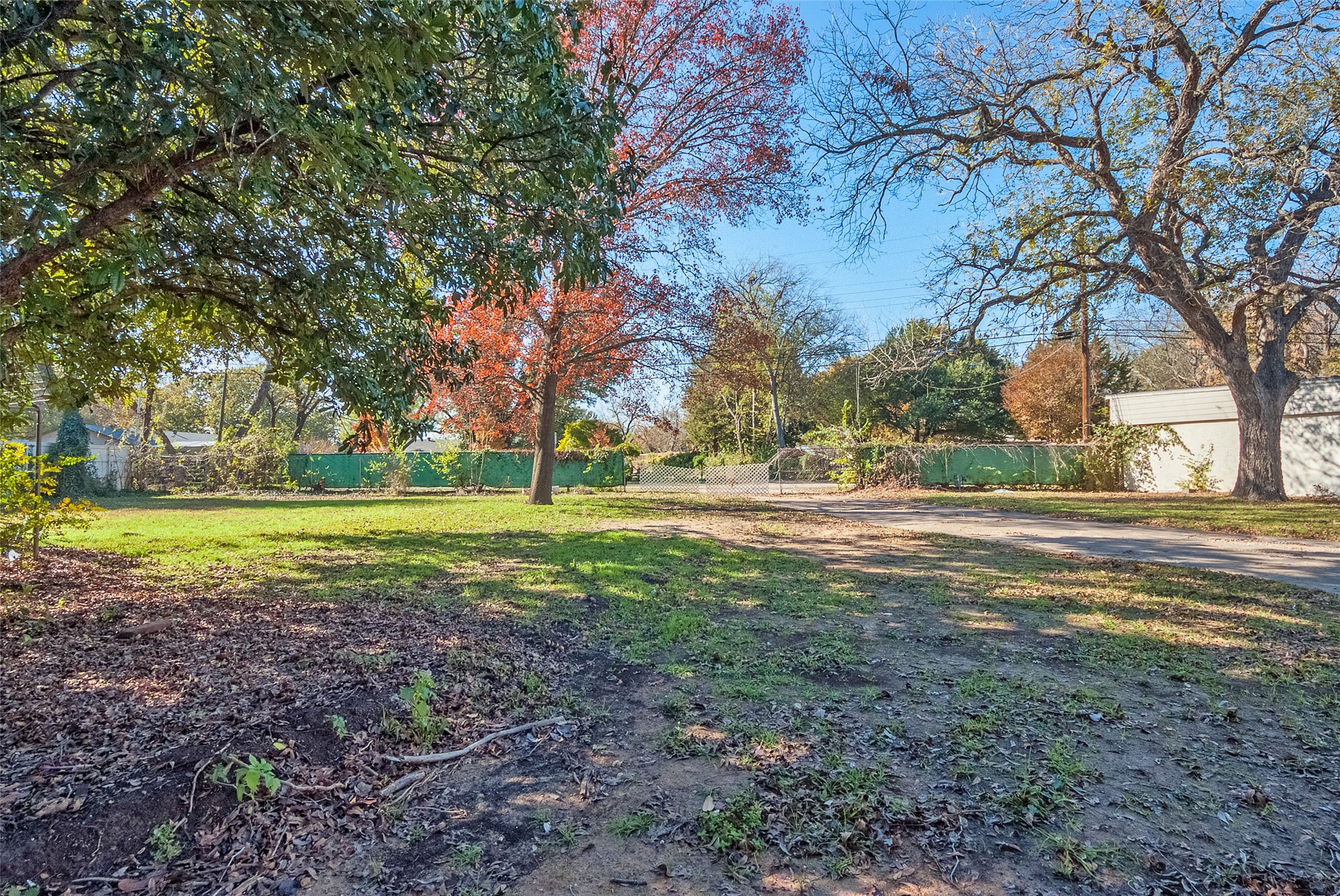 3505 W Lawther Drive