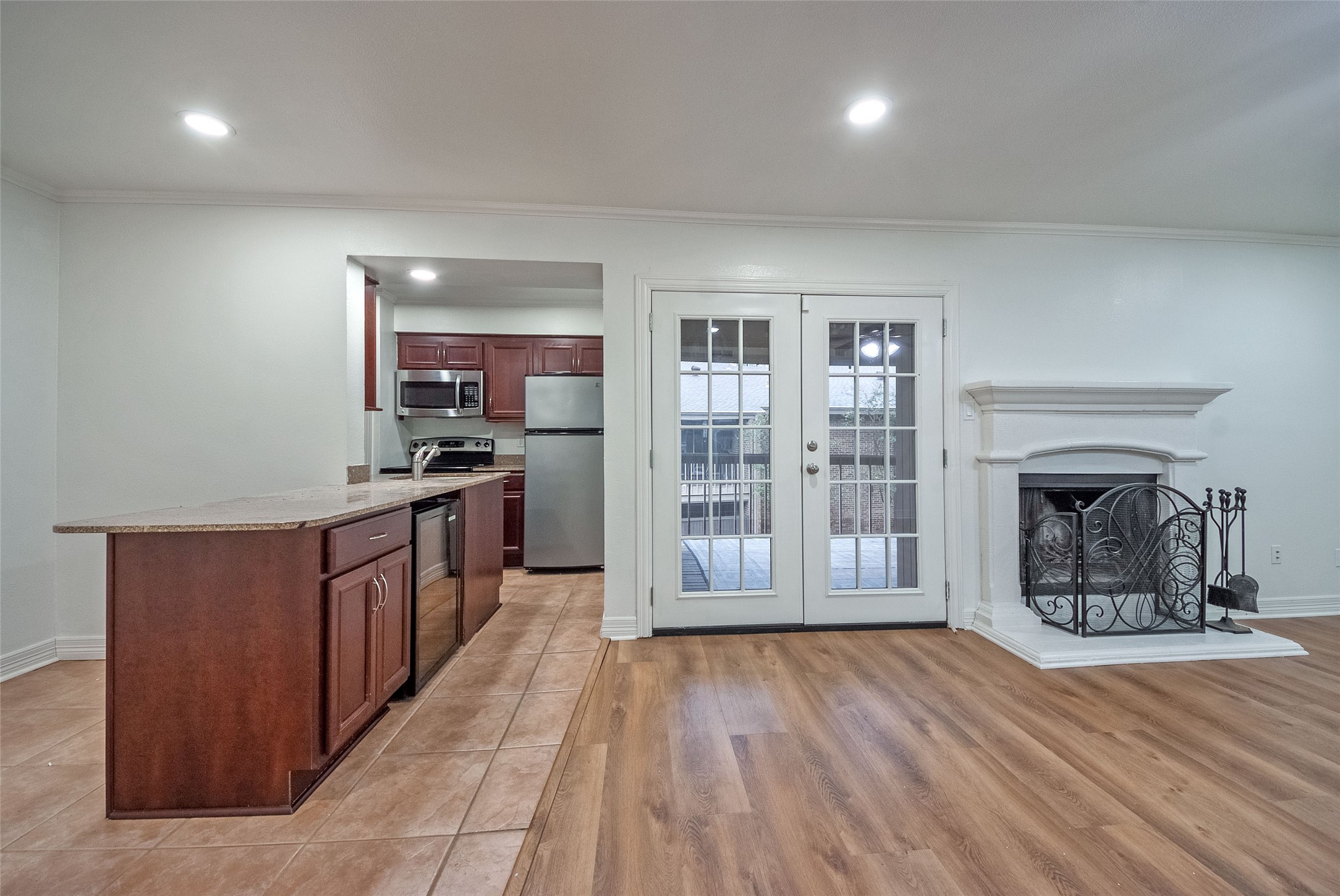 5130 Amesbury Drive 203