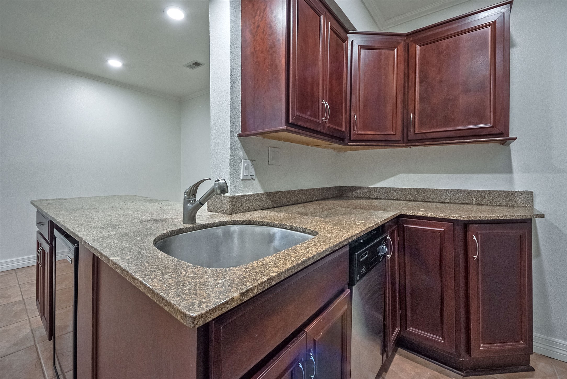 5130 Amesbury Drive 203