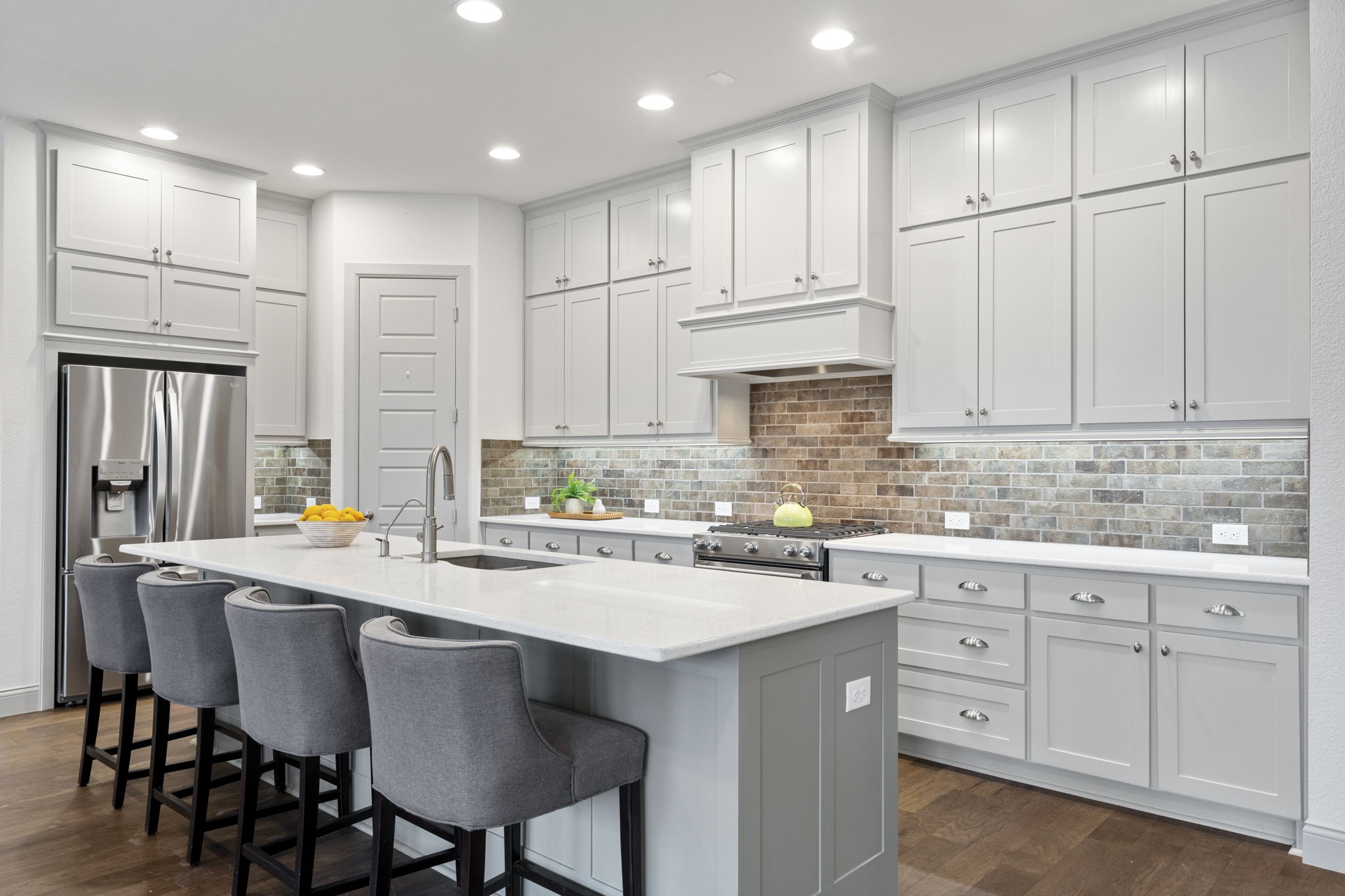 7044 Silverberry Street