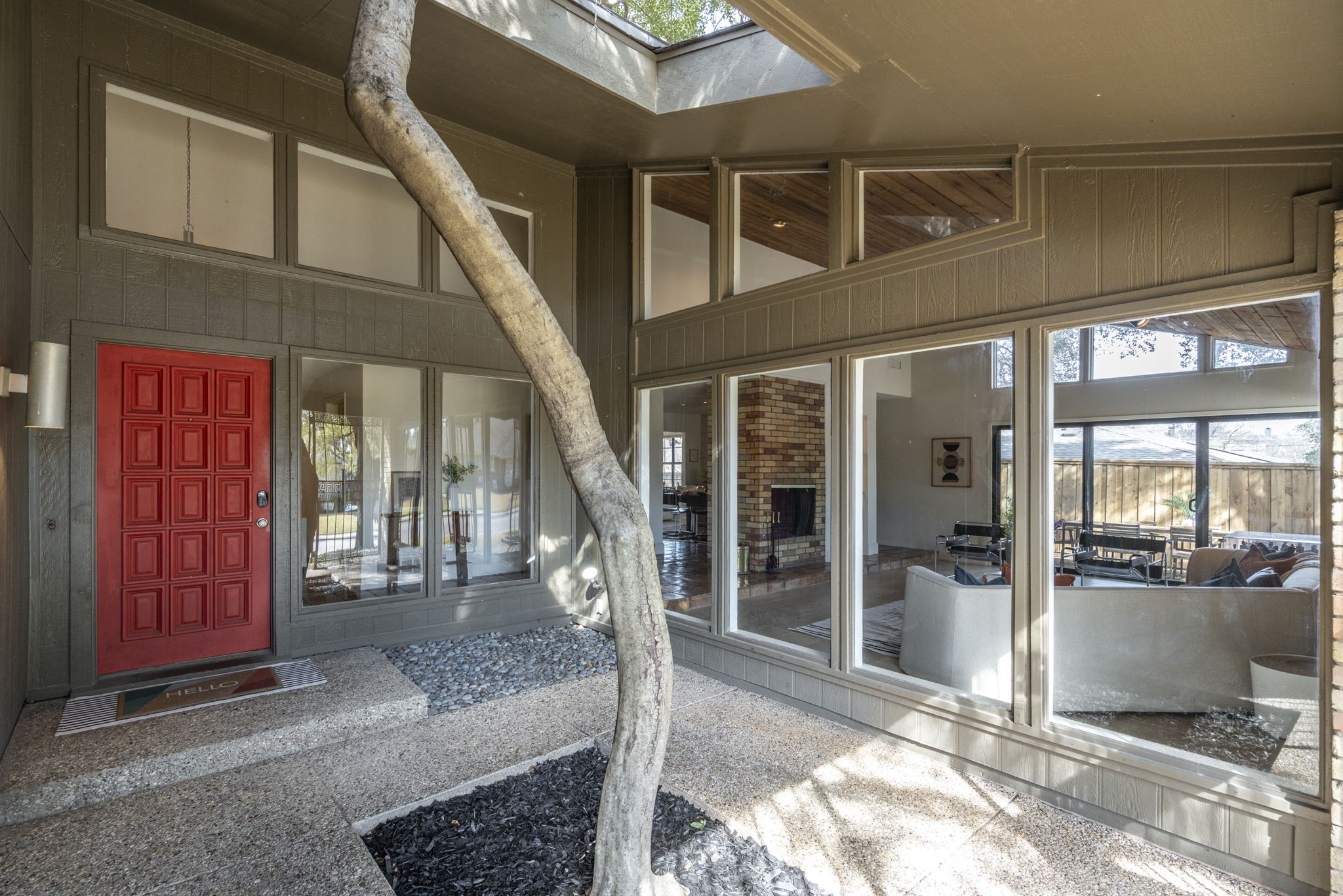 9671 Fallbrook Drive