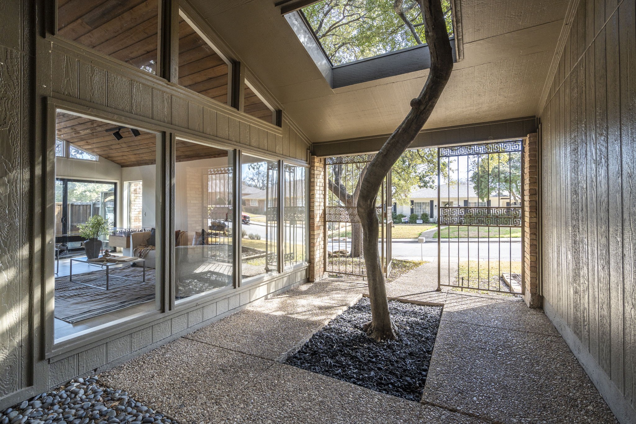 9671 Fallbrook Drive