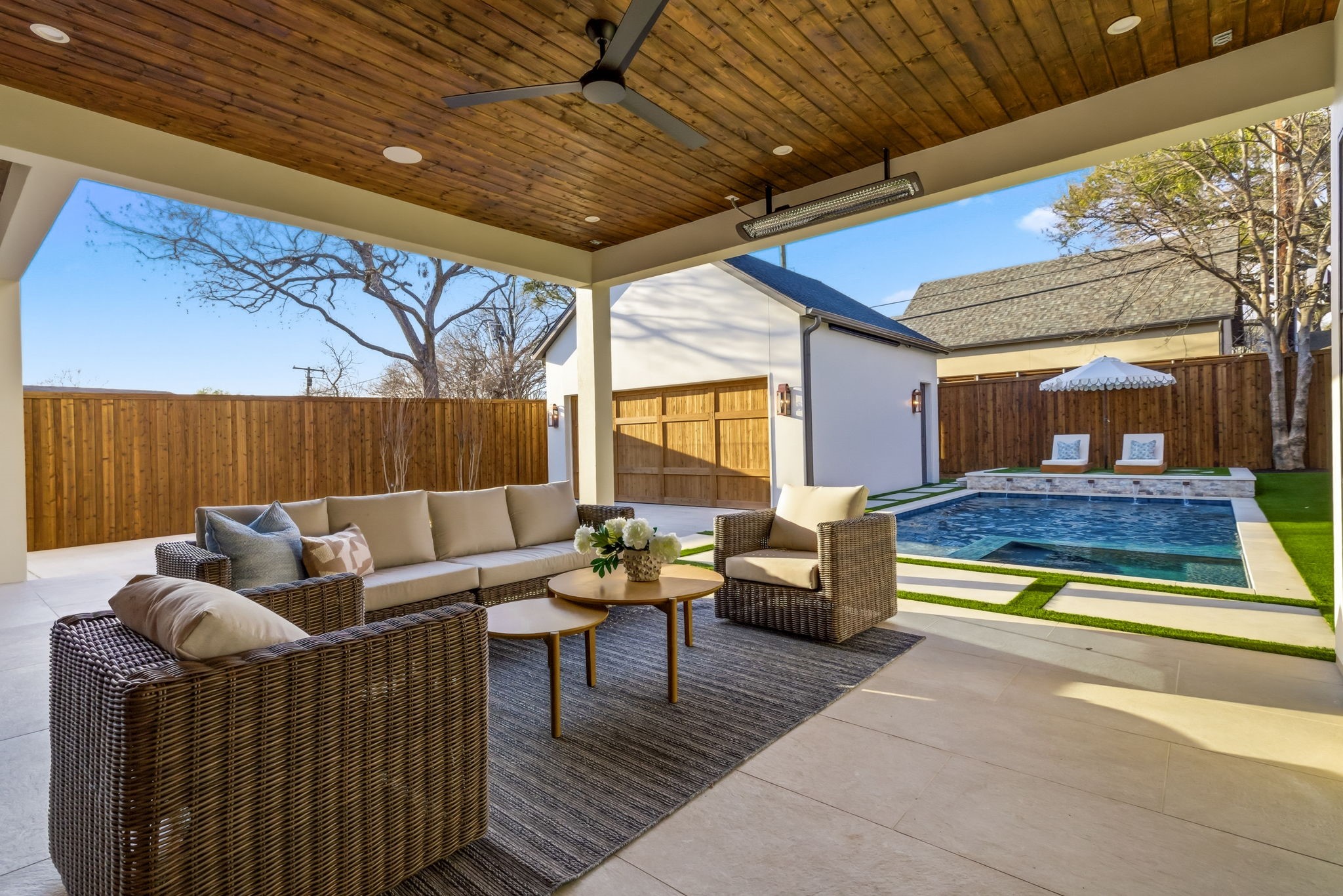 6803 Southridge Drive