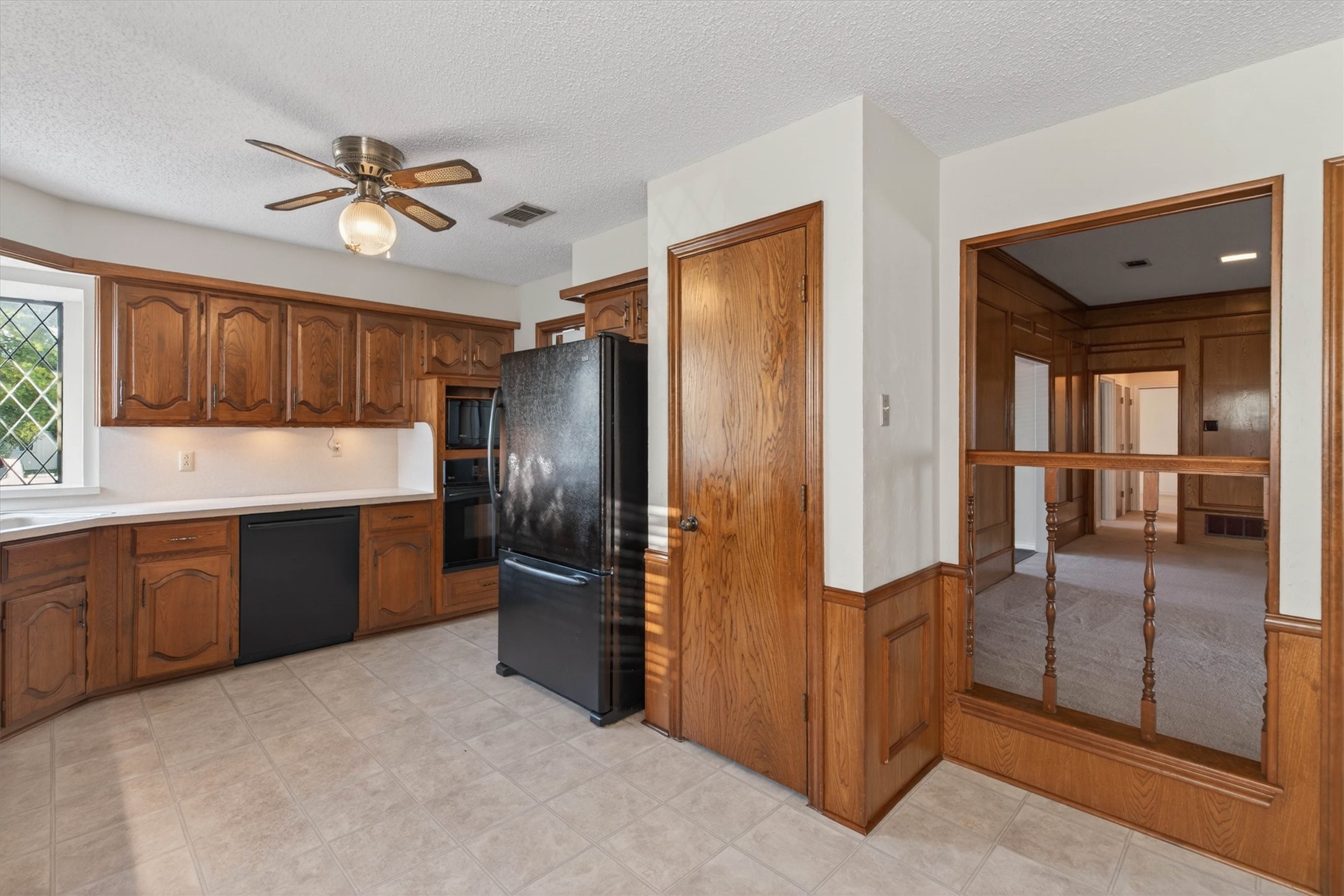 1838 Meadowview Drive