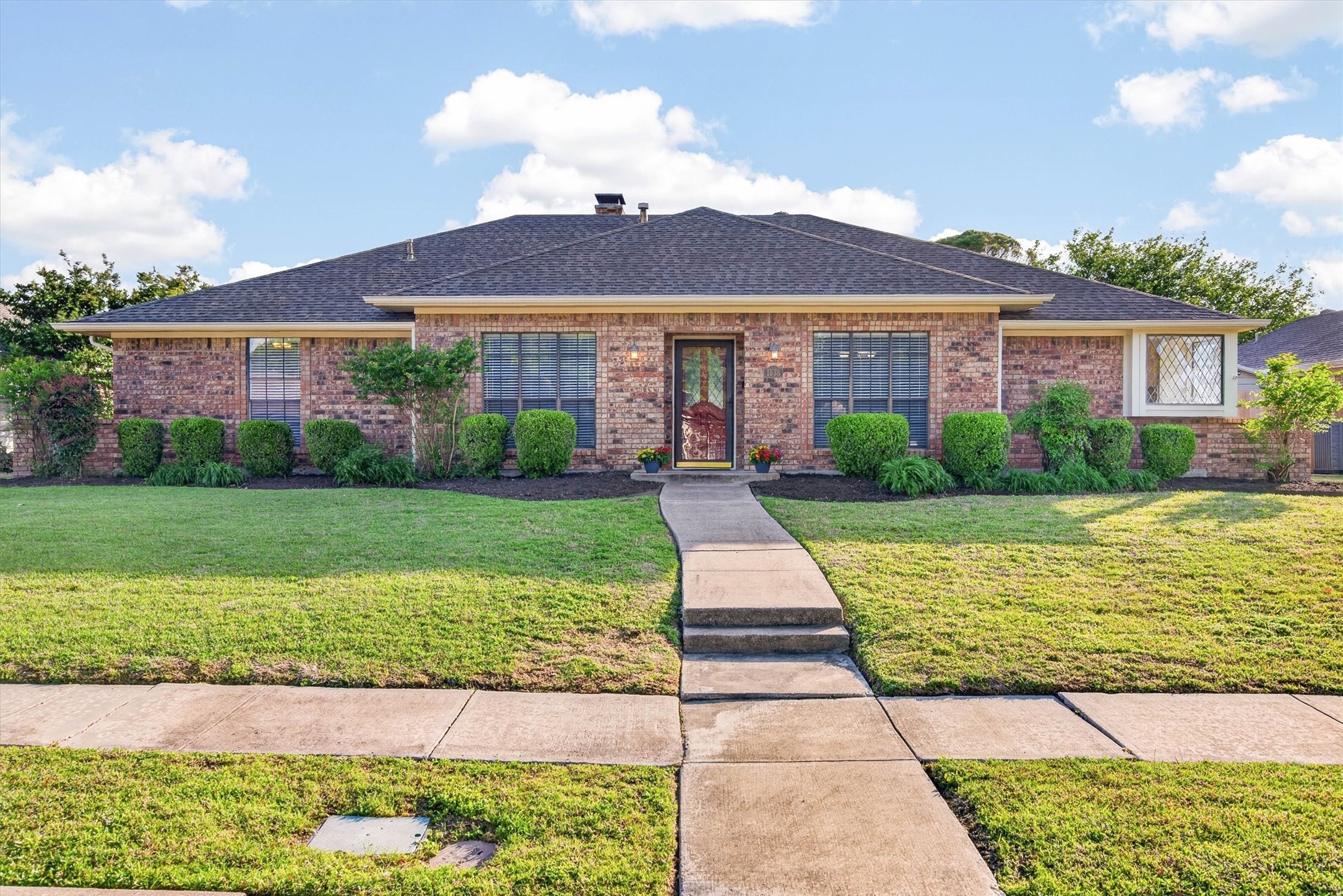 1838 Meadowview Drive