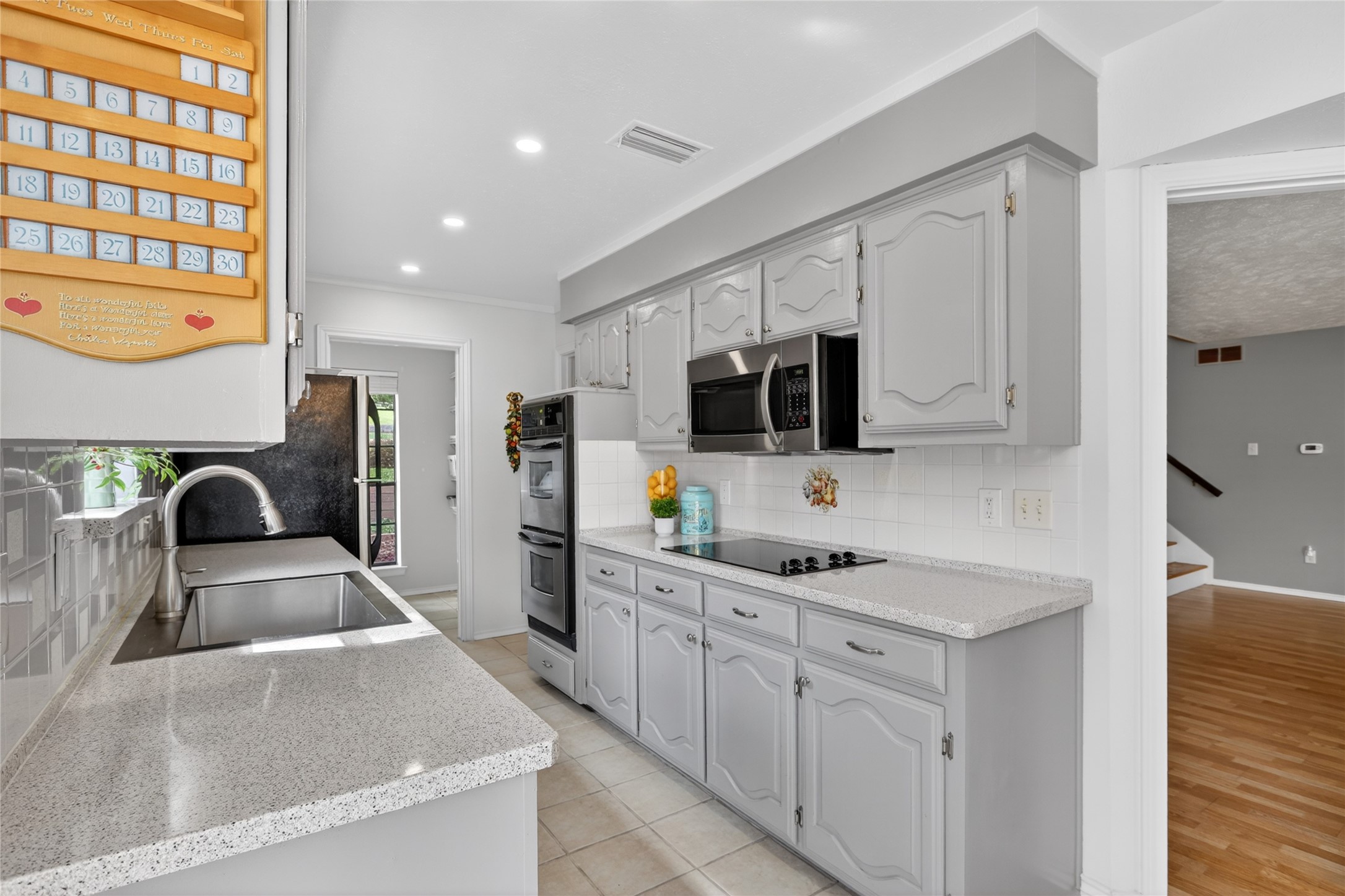 8261 Club Meadows Drive