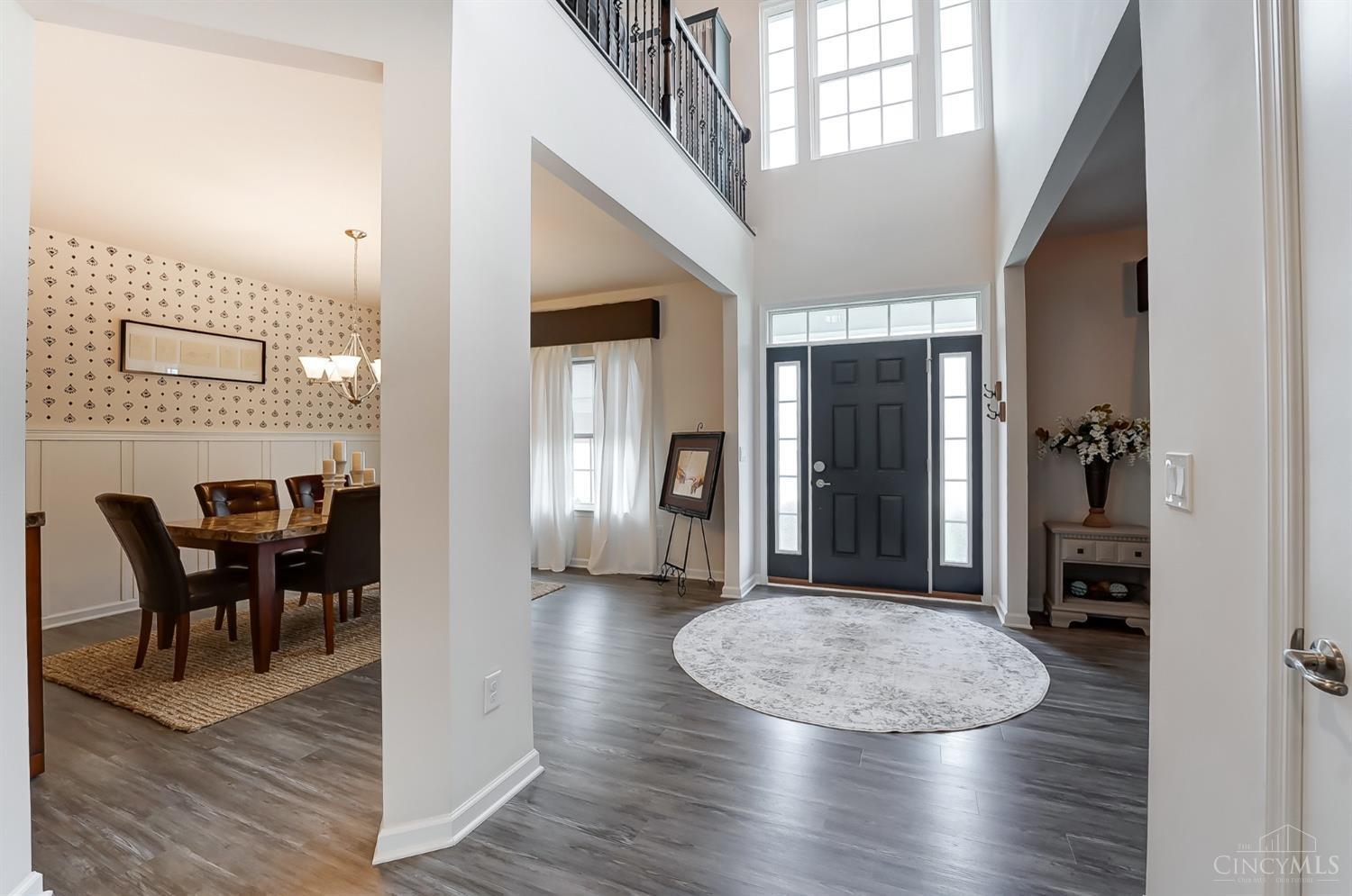 2537 Rosings Park
