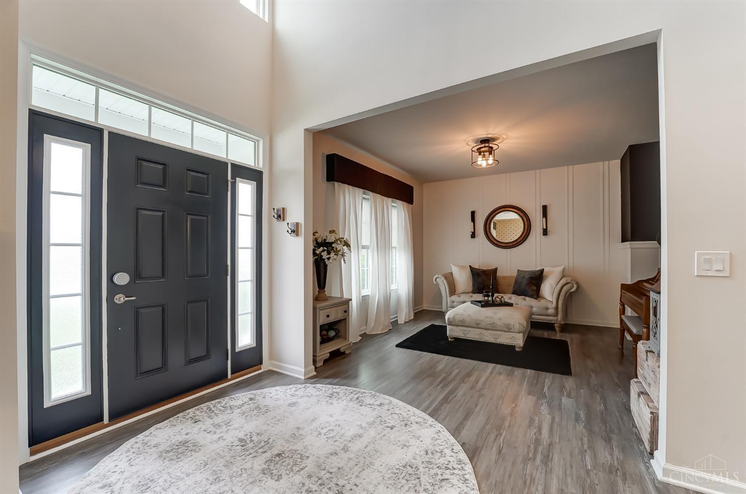 2537 Rosings Park