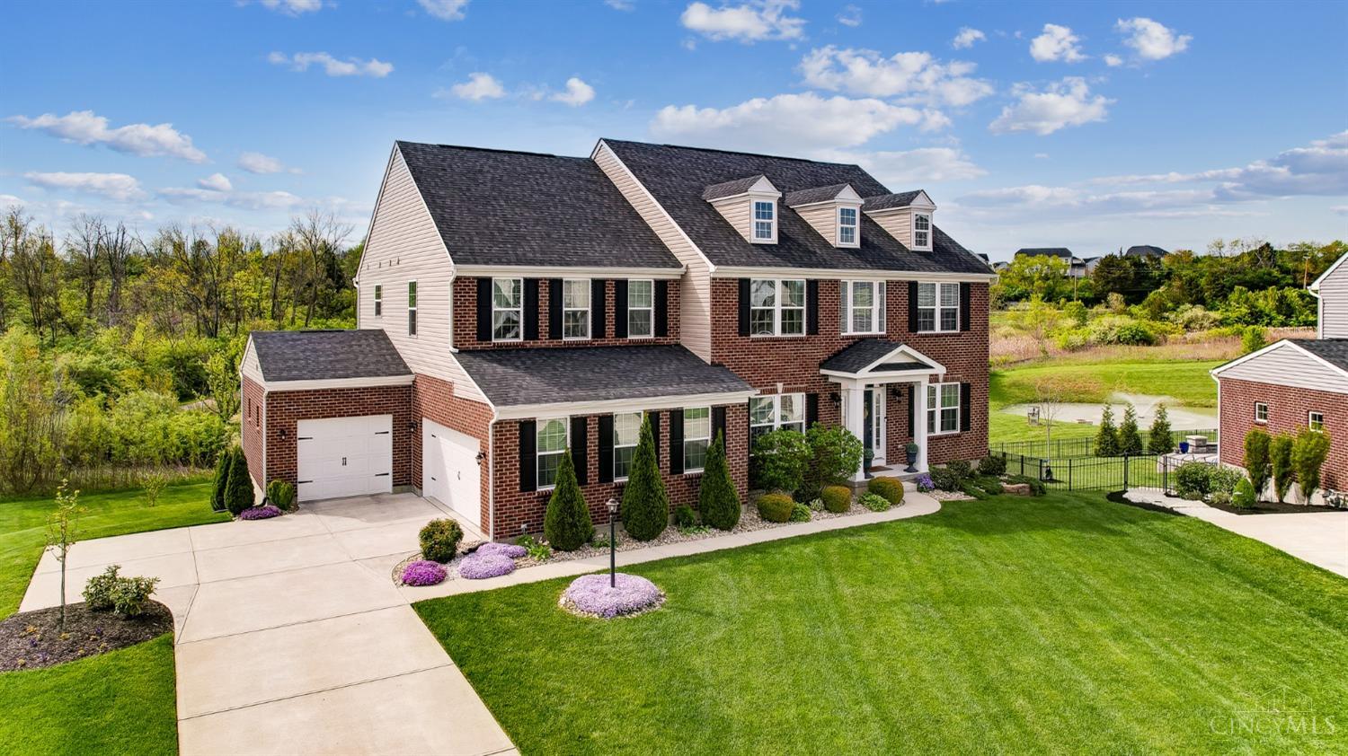 2537 Rosings Park