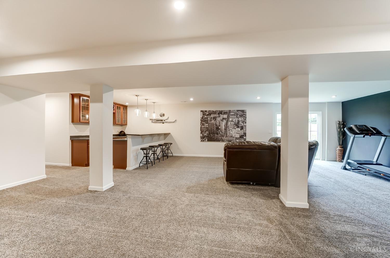 2537 Rosings Park