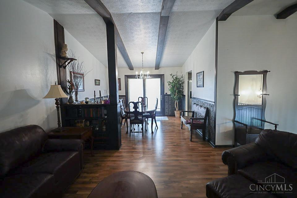 5644 Valley Forge Drive