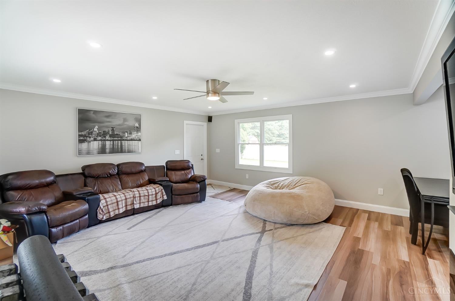 1016 Oakland Drive