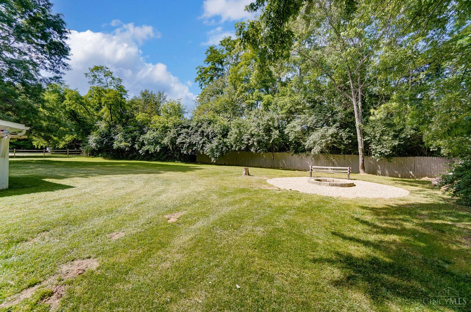 1016 Oakland Drive