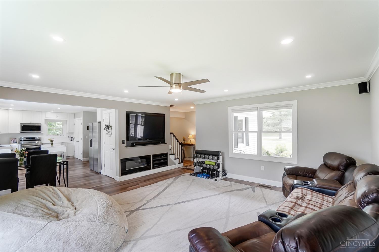 1016 Oakland Drive