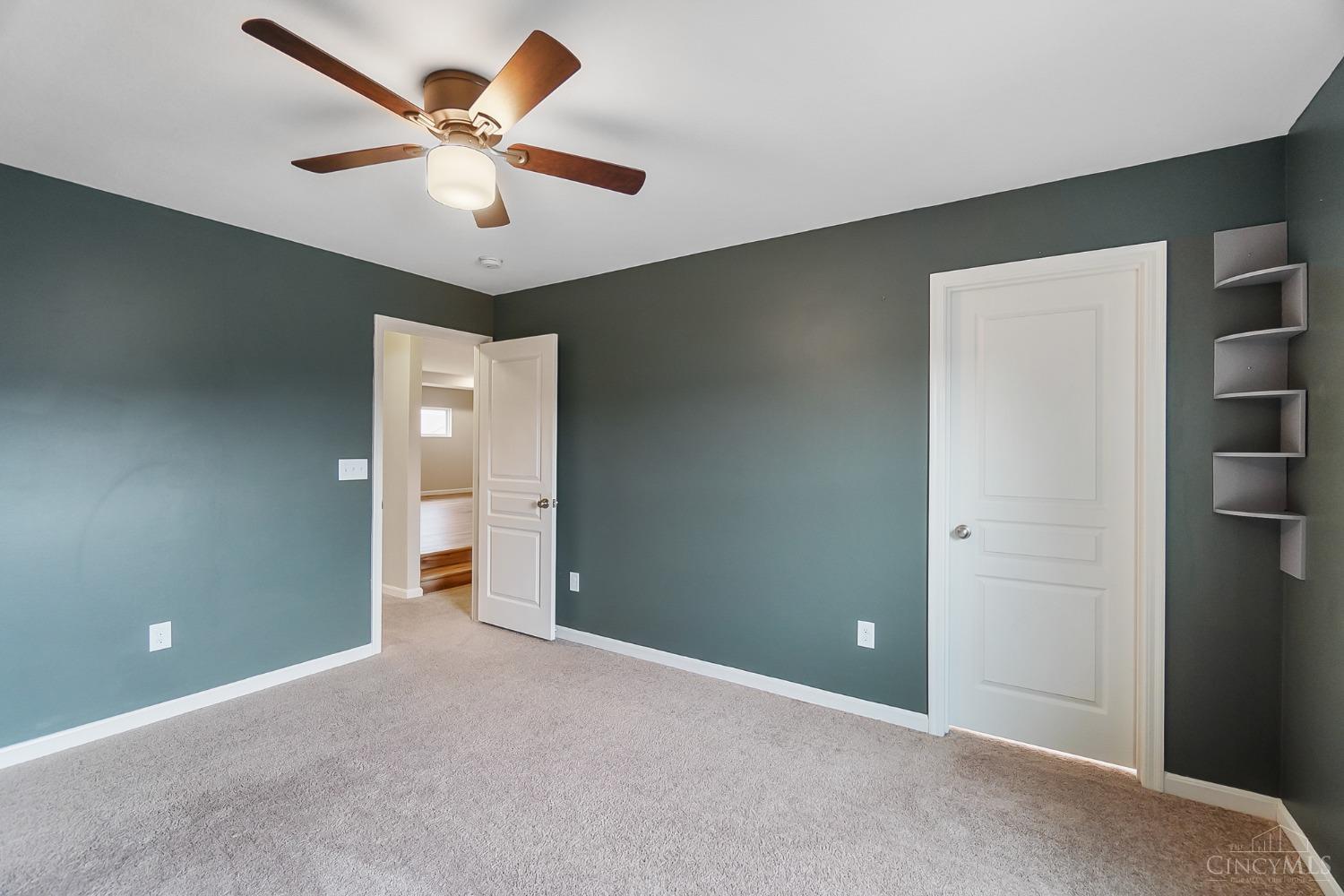 7174 Canterwood Court