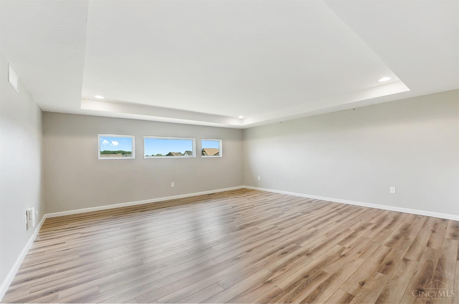 7174 Canterwood Court
