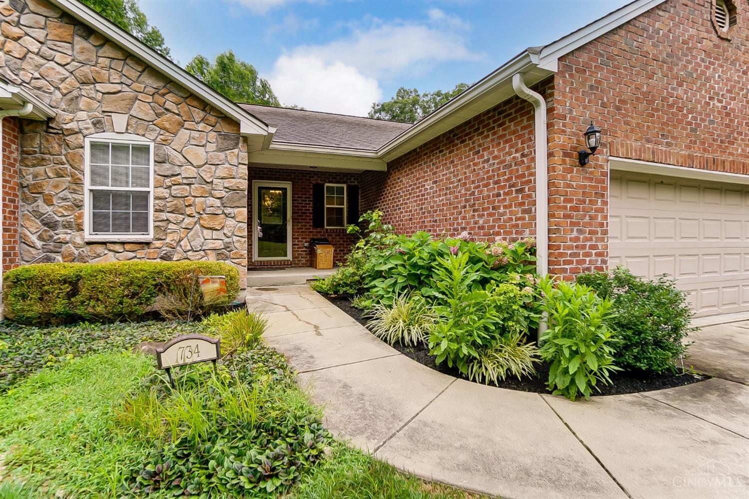 734 Creekwood Bluffs Road