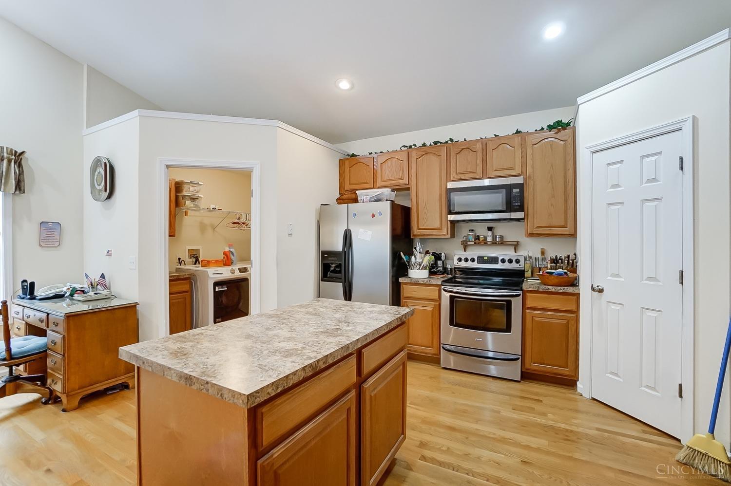 734 Creekwood Bluffs Road